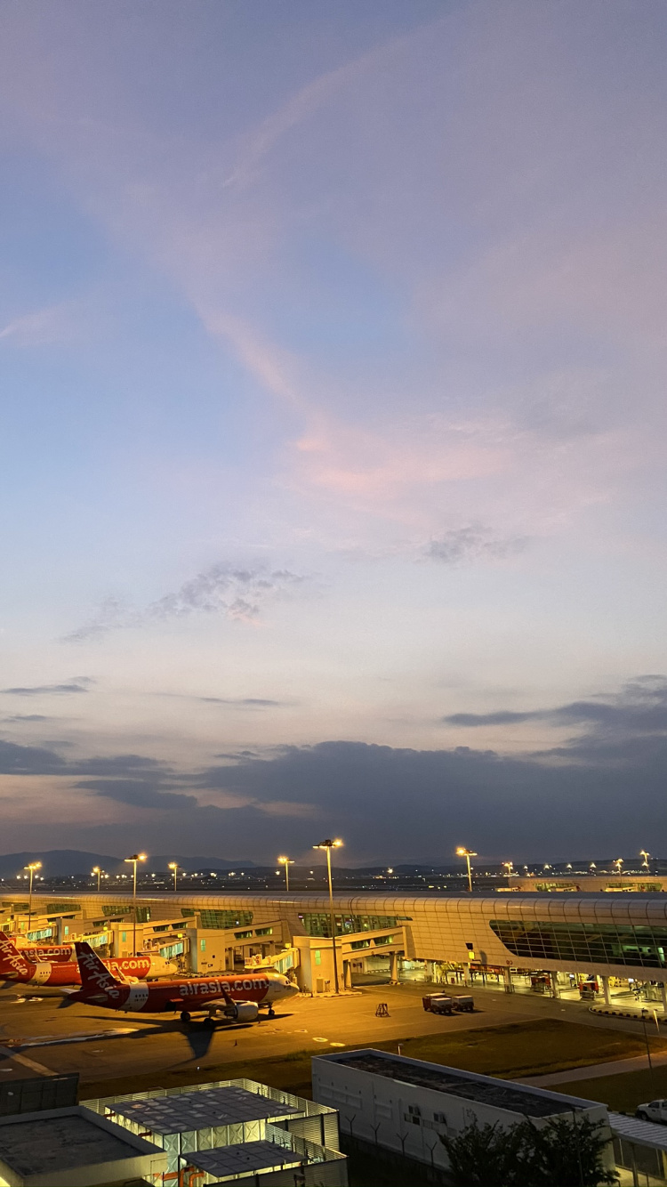 Обои облако, горизонт, самолеты, сумрак, вечер в разрешении 750x1334