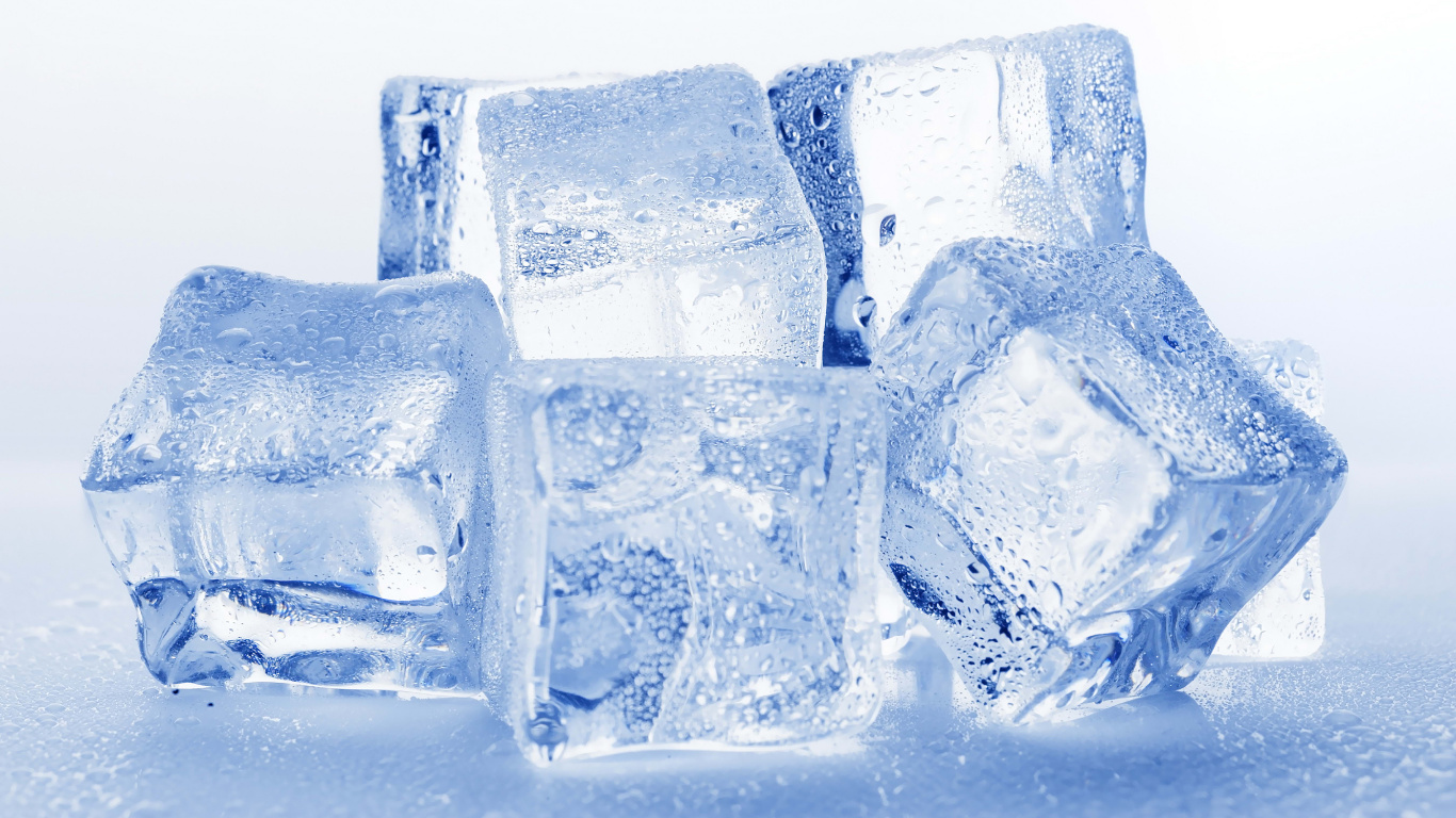 Обои кубик льда, лед, замораживание, прозрачный материал, кристалл в разрешении 1366x768