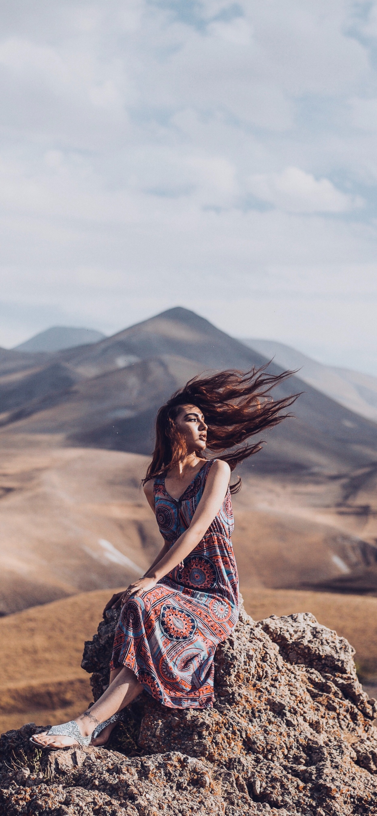 Обои осознанное сновидение, мечта, горный рельеф, гора, рок в разрешении 1242x2688