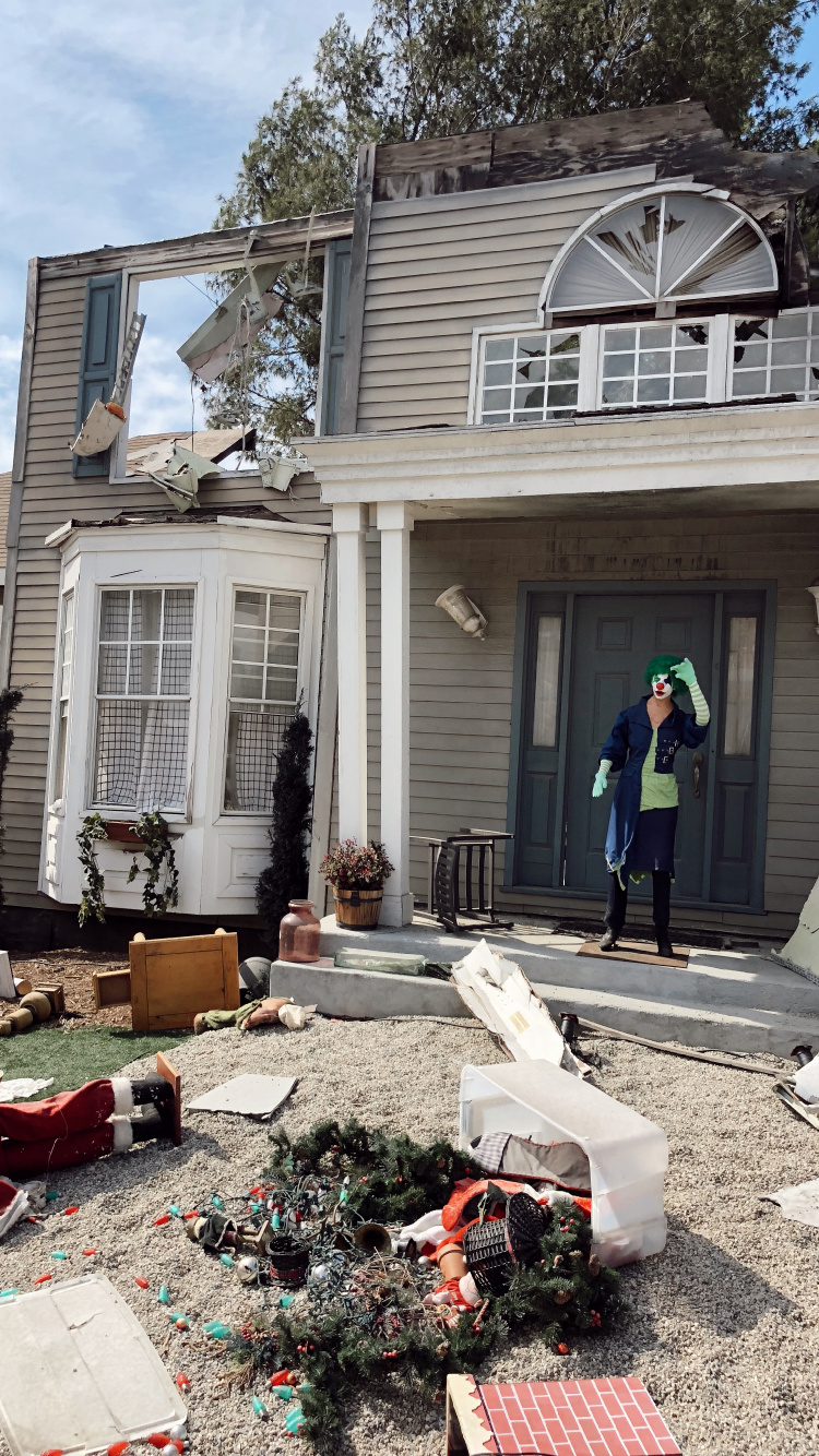 Обои Хаус, крыша, свойство, родина, здание в разрешении 750x1334