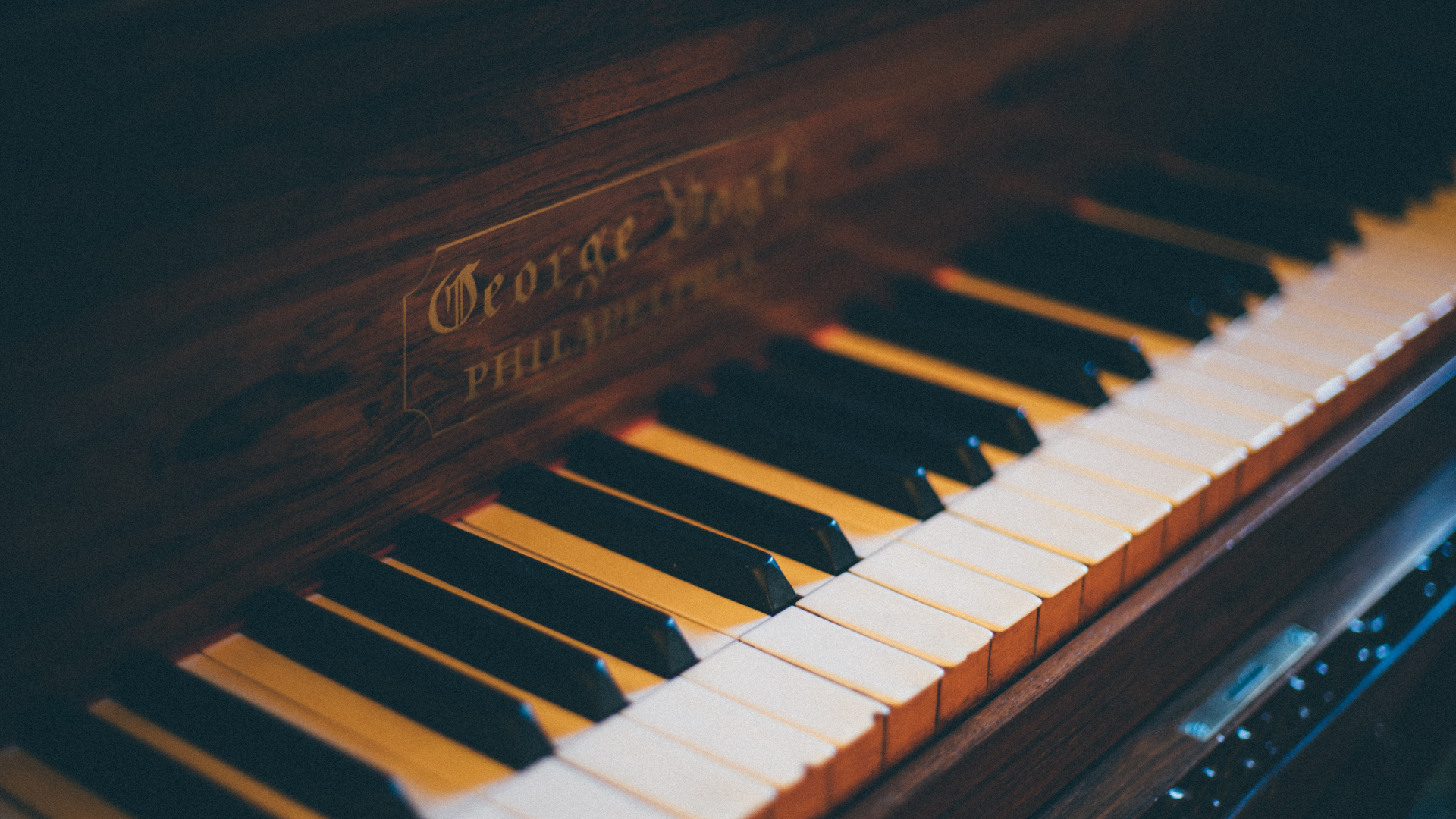 Обои фортепьяно, синтезатор, клавиатура, музыкальный инструмент, электронный инструмент в разрешении 1920x1080