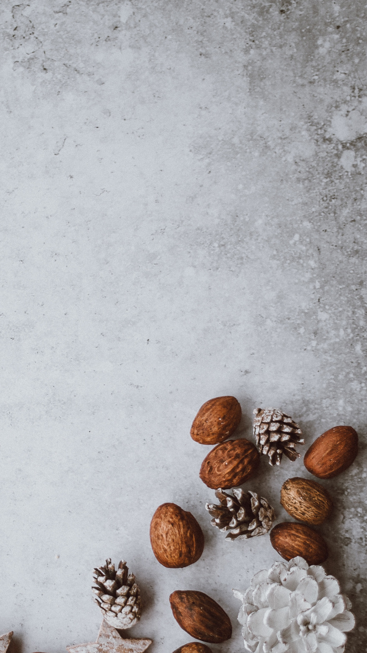 Обои северное рождество, Рождественский день, Рождественский подарок, Рождество и курортный сезон, Рождественские украшения в разрешении 750x1334