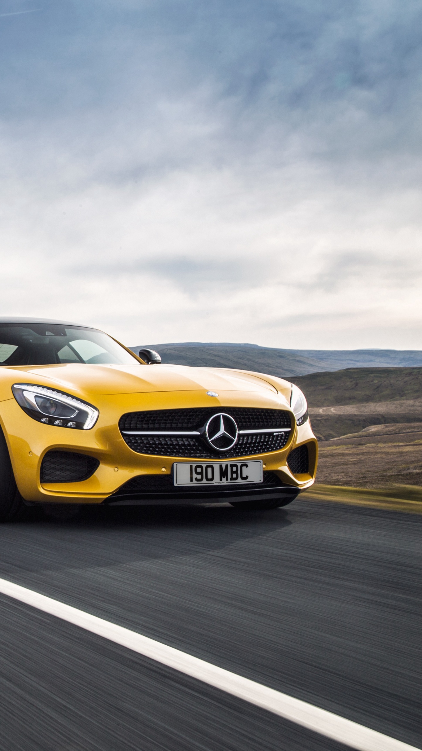 Mercedes Benz SLS AMG спорткар