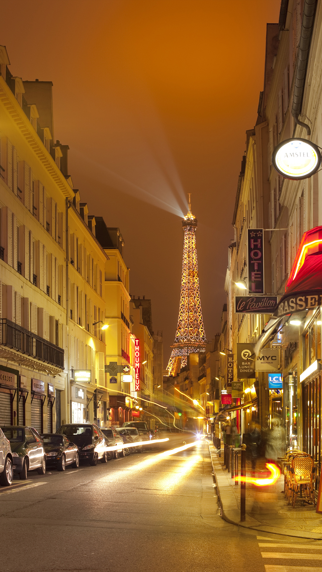 Обои TCL, улица Сен-Доминик, Эйфелева башня, освещение, ночь в разрешении 1080x1920
