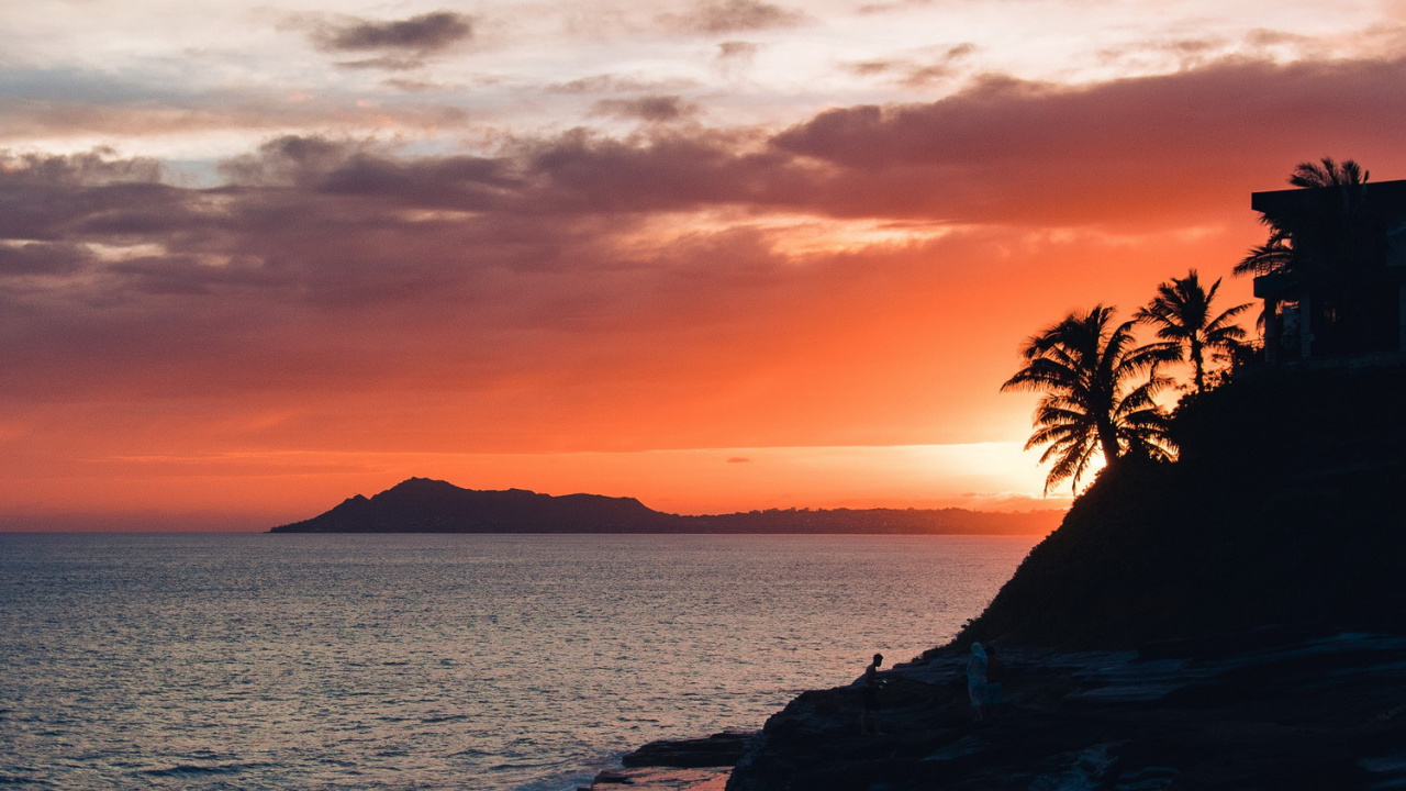 Обои плюющаяся пещера, облако, вода, послесвечение, Оранжевый цвет в разрешении 1280x720