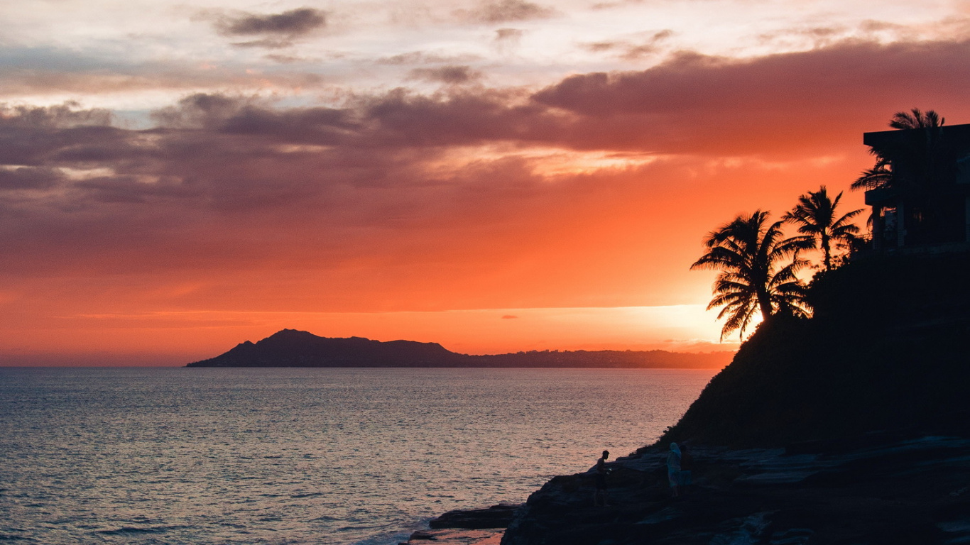 Обои плюющаяся пещера, облако, вода, послесвечение, Оранжевый цвет в разрешении 1366x768