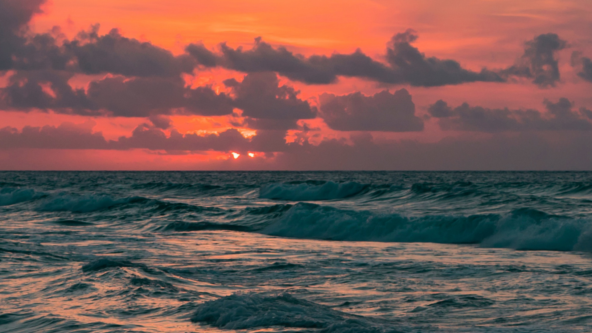 Обои туманный океан, океан, спотифай, soundcloud, Apple Музыка в разрешении 1920x1080