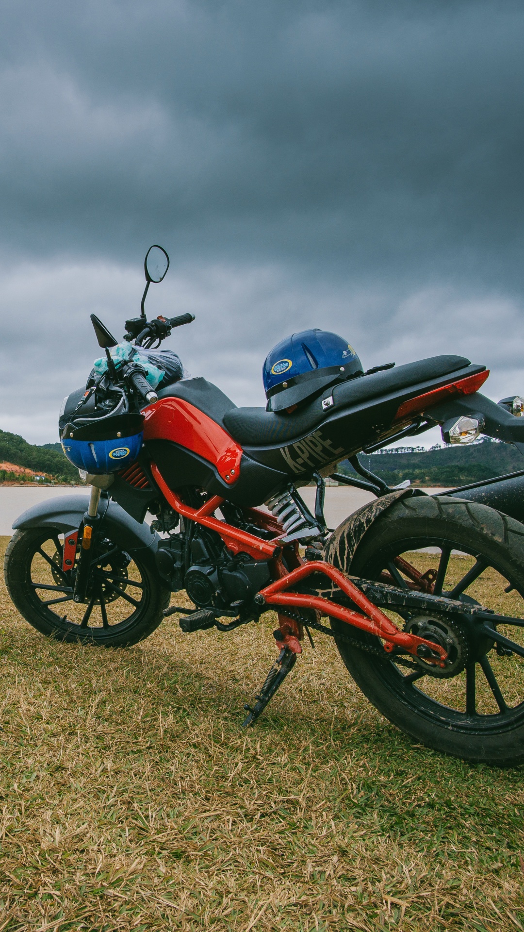 Обои мотоцикл, велосипед, мопед, пейзаж, авто в разрешении 1080x1920