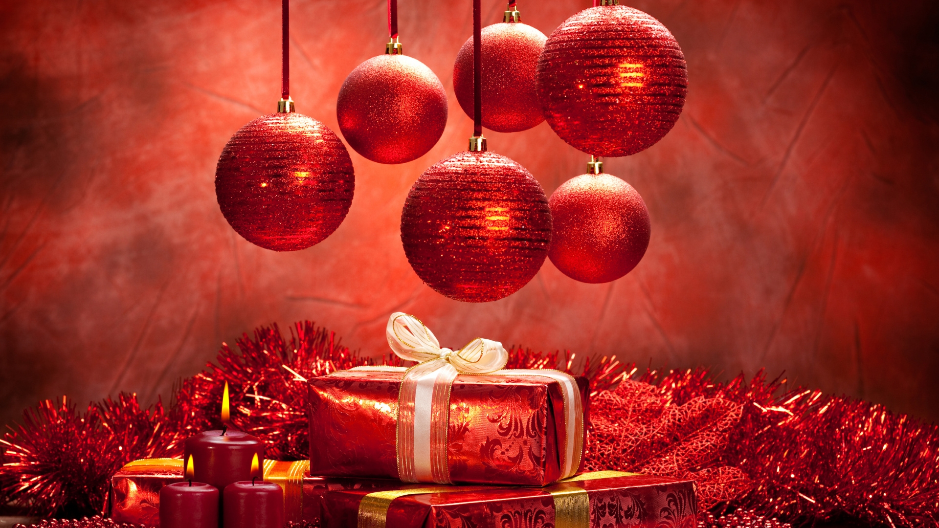 Обои Рождественский подарок, Рождественский день, рождественский орнамент, подарок, Санта-Клаус в разрешении 1920x1080