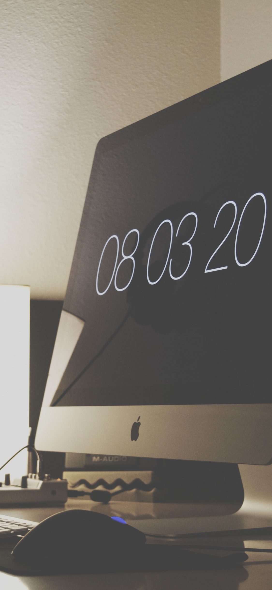 Обои iMac Pro, Apple МасВоок Pro, дизайн, рабочий стол, технологии в разрешении 1125x2436