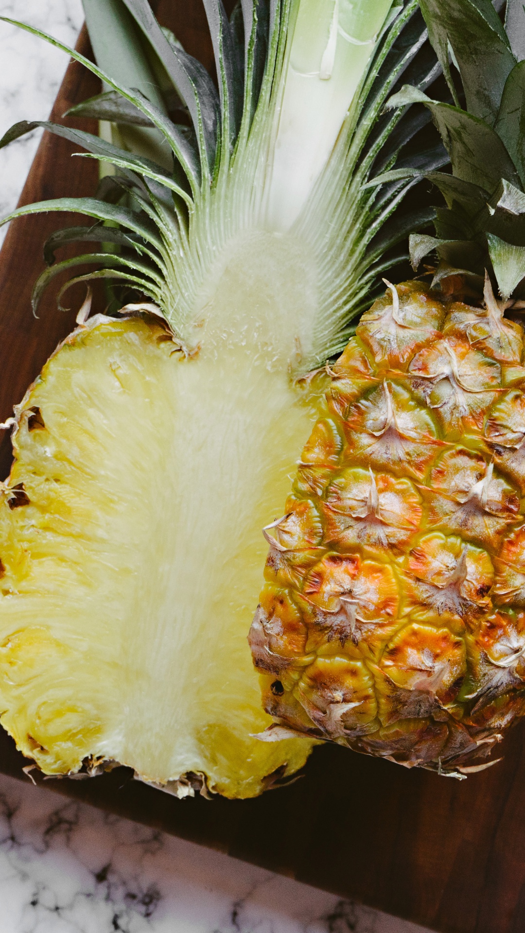 Обои ананас, фрукты, растение, пища, природные продукты в разрешении 1080x1920