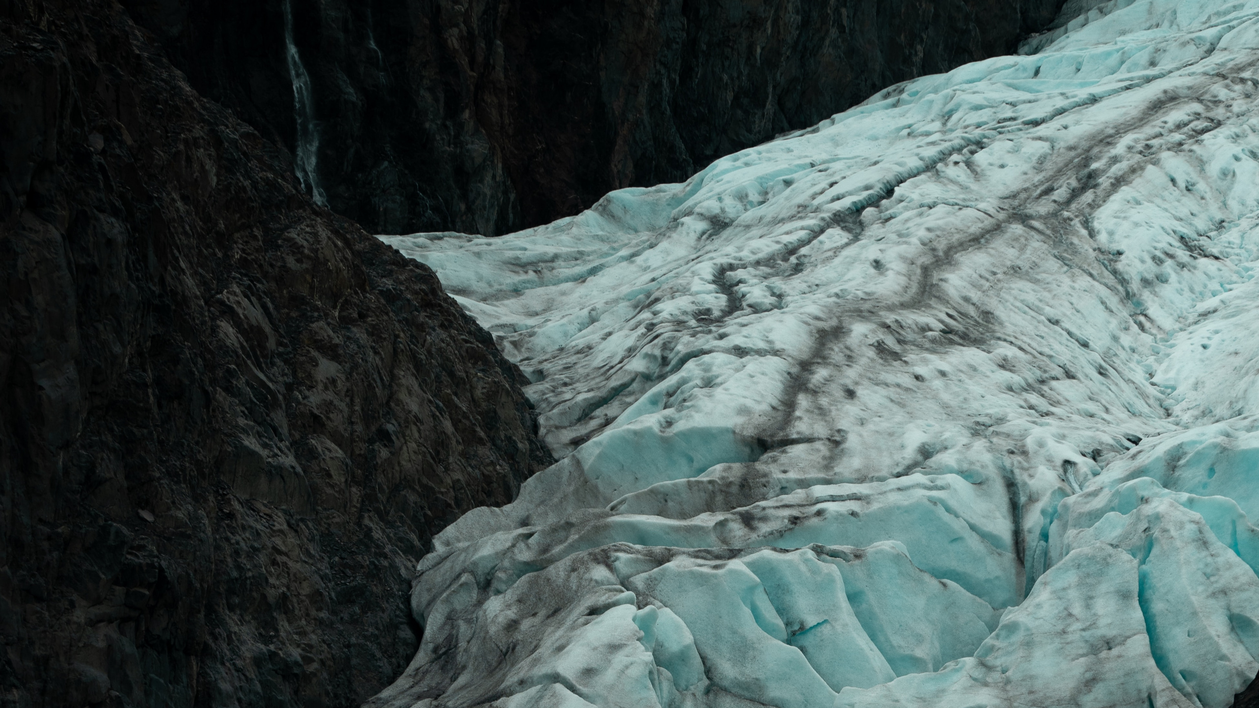 Обои ледник, формирование, геология, рок, теснина в разрешении 2560x1440