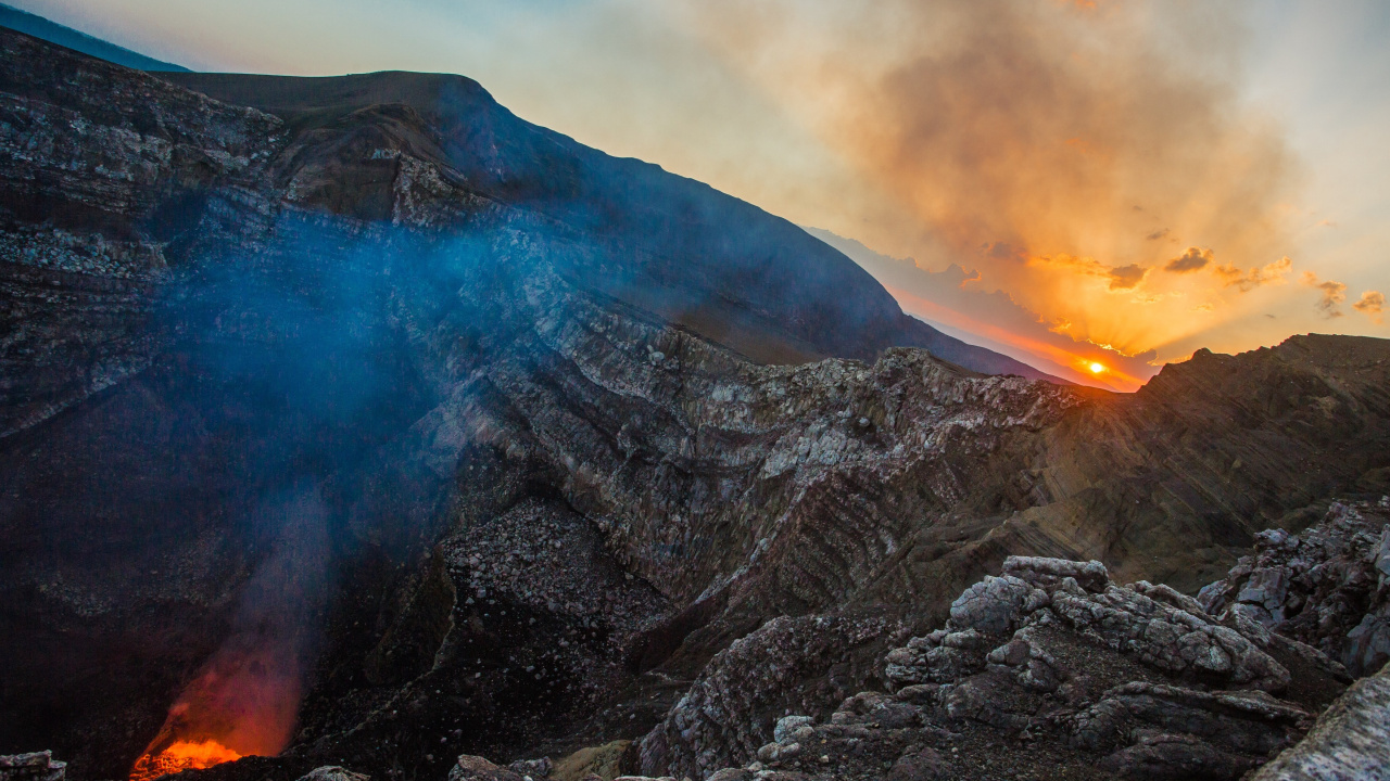 Обои вулкан масая, вулкан, гора, вулканического рельефа, вентиляционные щели в разрешении 1280x720