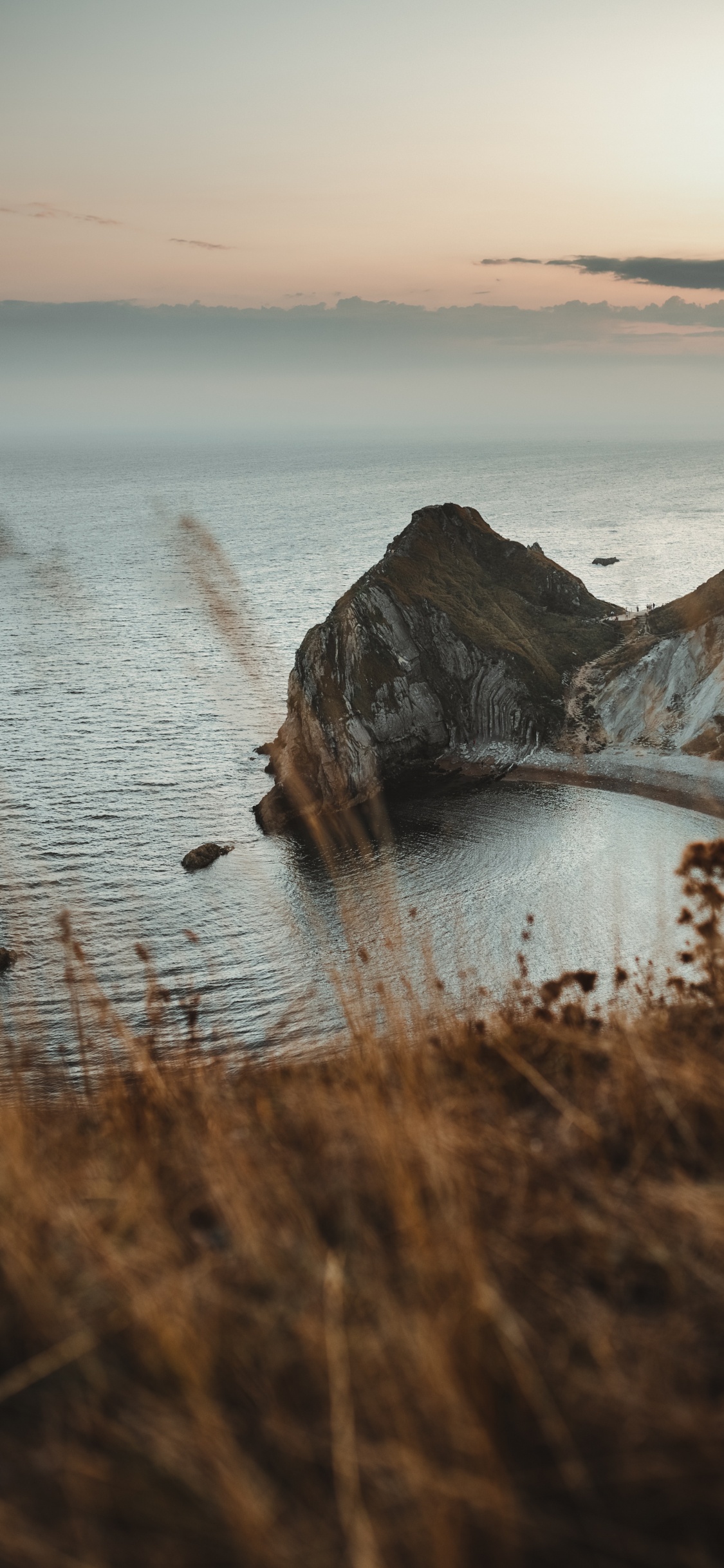 Обои водоем, море, природа, вода, побережье в разрешении 1125x2436