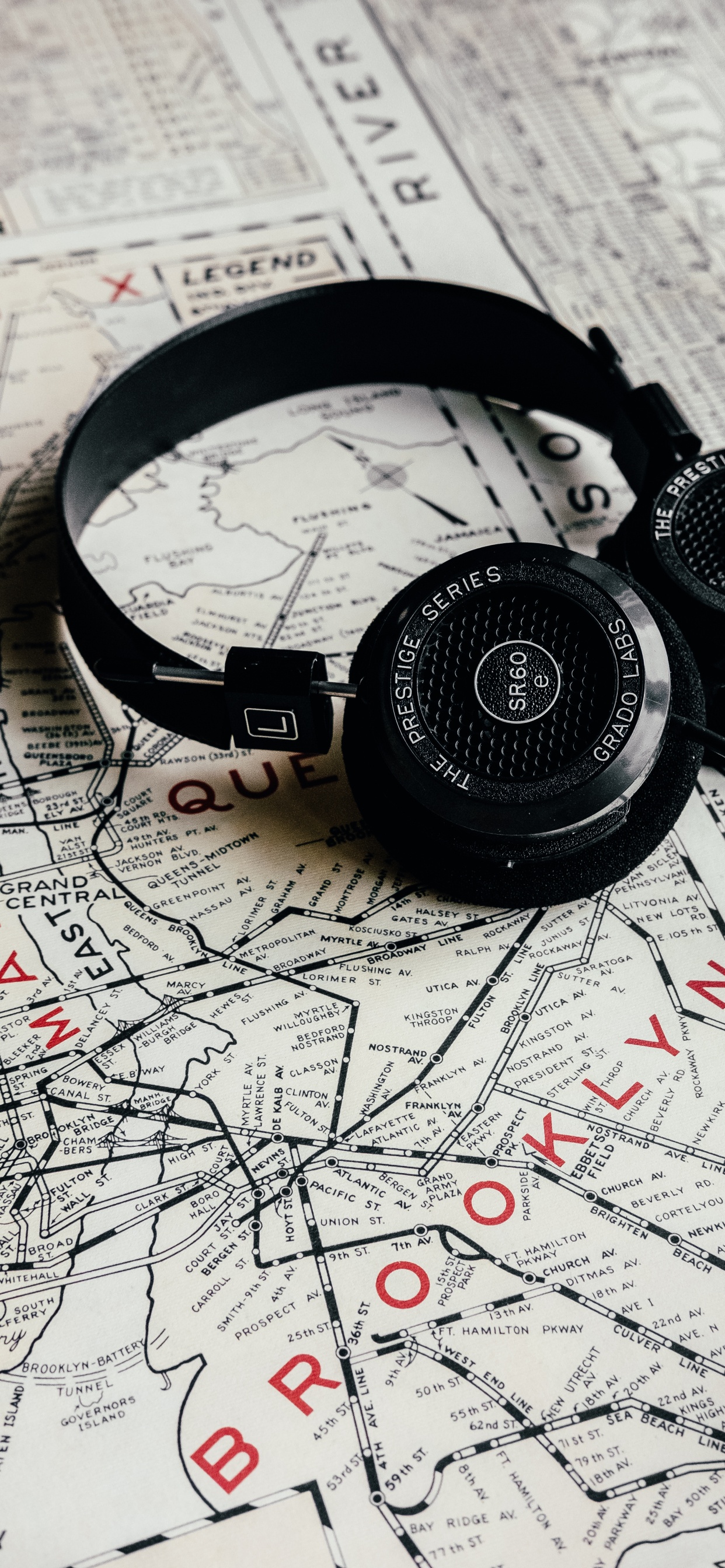 Обои приспособление, звуковое оборудование, электронное устройство, электроника, технологии в разрешении 1242x2688