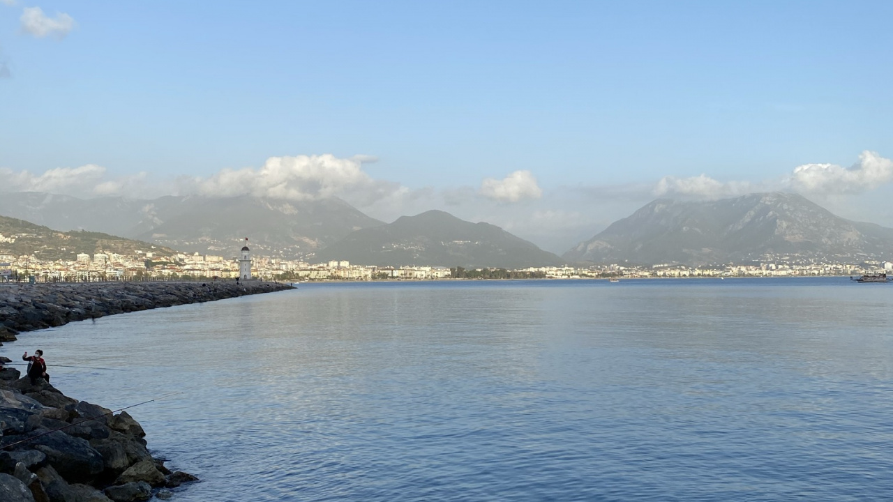 Обои кизилкуле, облако, вода, озеро, нагорье в разрешении 1280x720