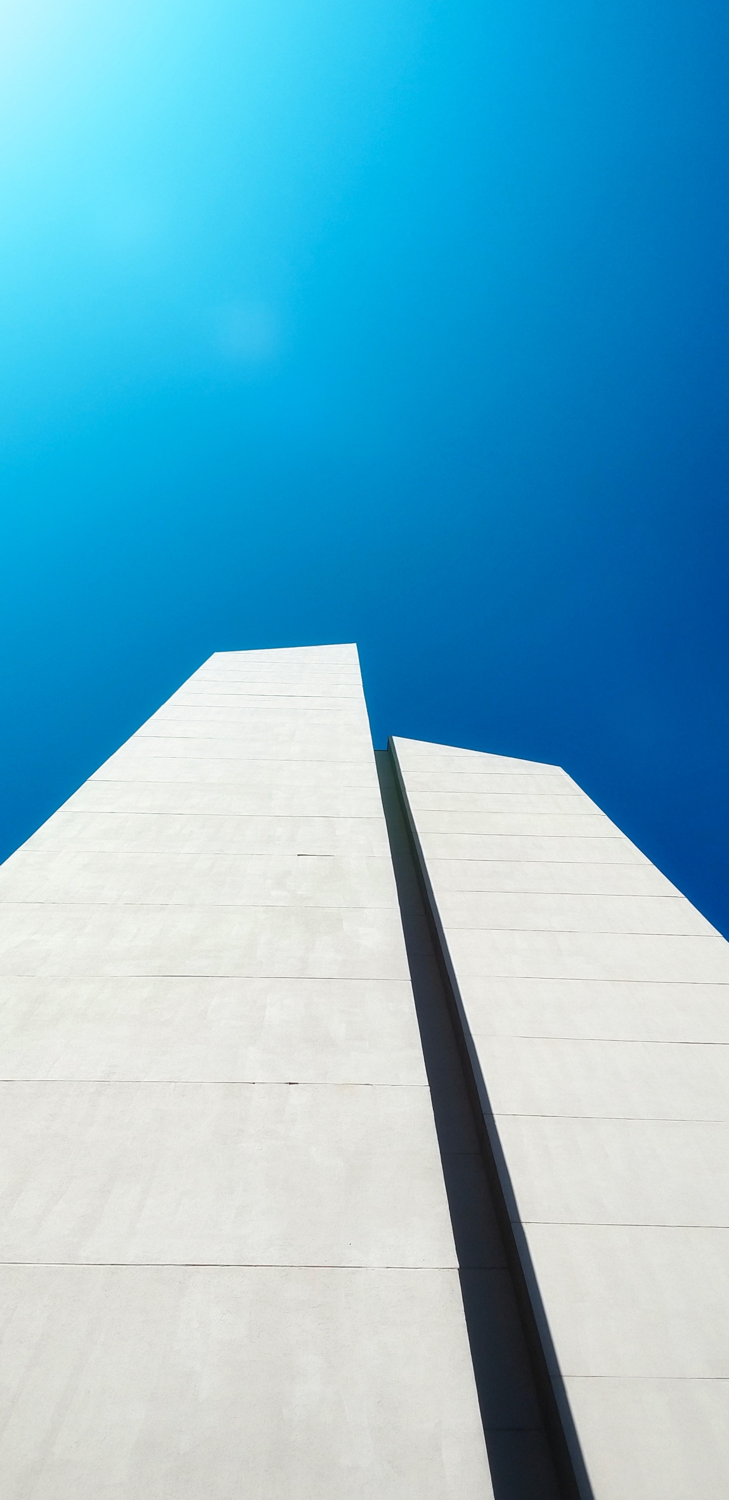 Обои здание, лазурный, прямоугольник, вышка, древесина в разрешении 1440x2960