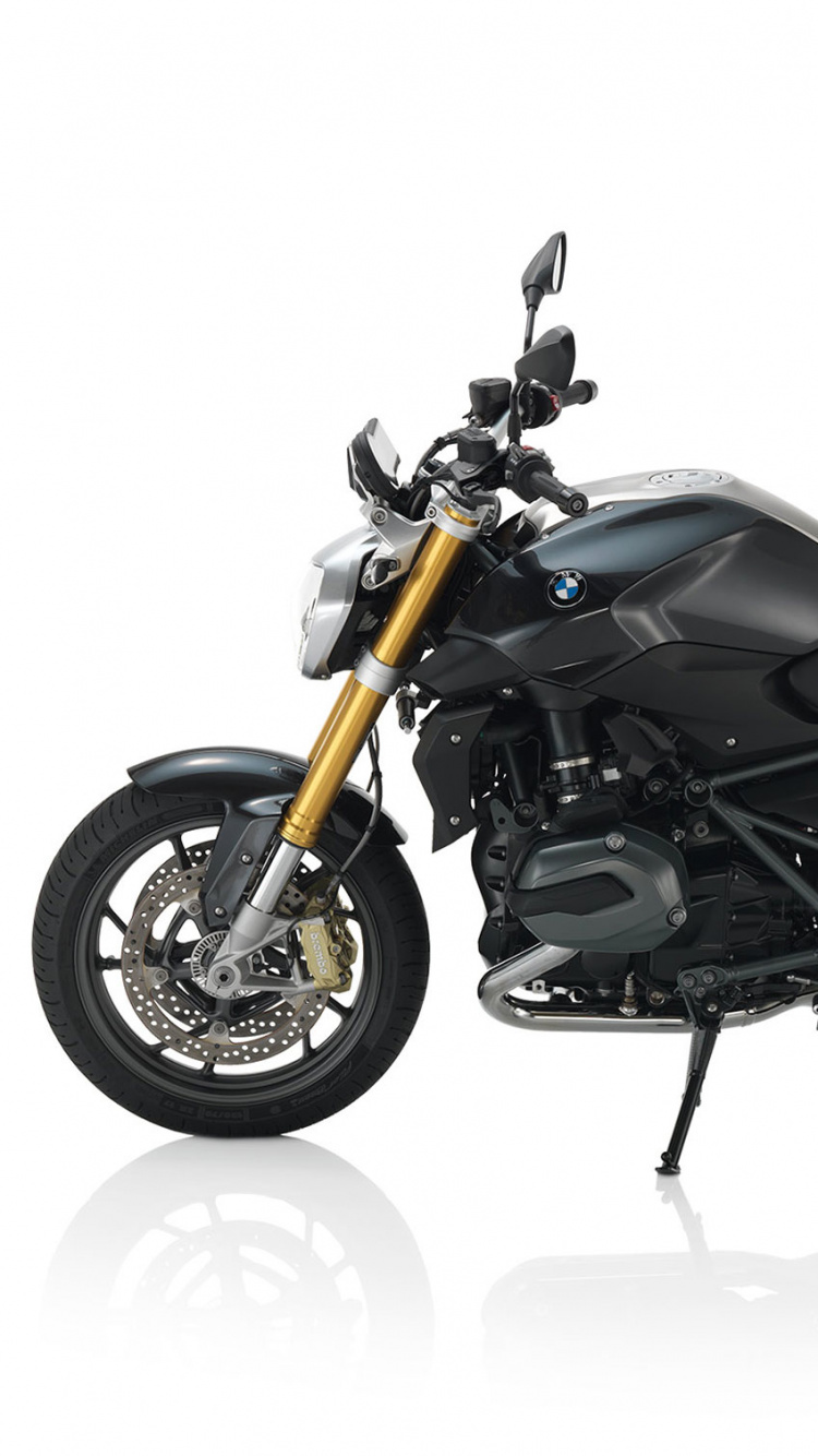 Обои BMW R1200R, мотоцикл, аксессуары для мотоциклов, Обтекатель мотоцикла, приостановление в разрешении 750x1334