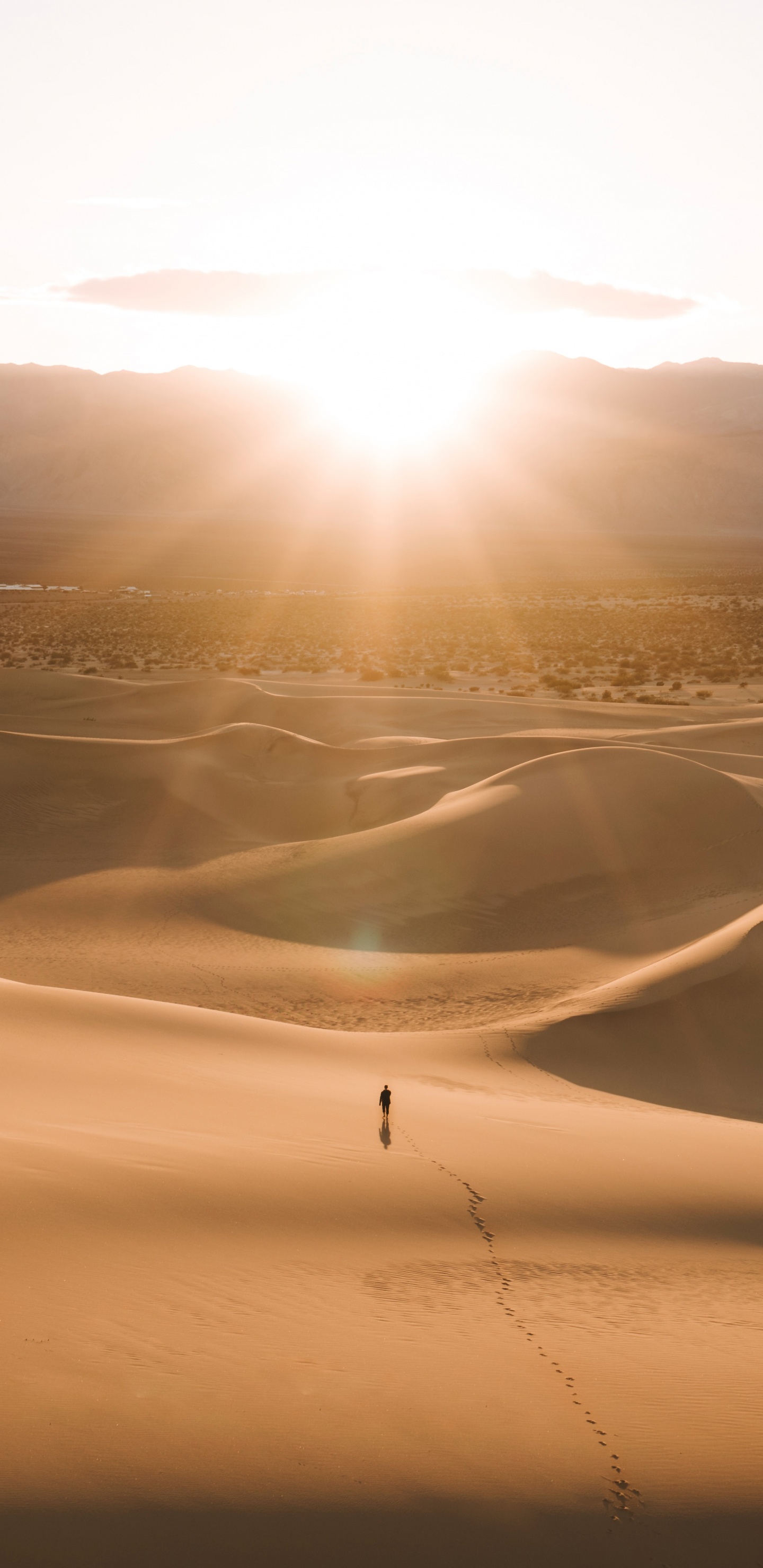 Обои сахара, скалистые горы, песок, пейзаж, свет в разрешении 1440x2960