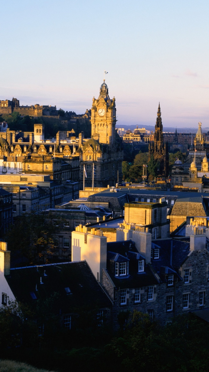 Обои городской район, город, городок, городской пейзаж, вечер в разрешении 720x1280