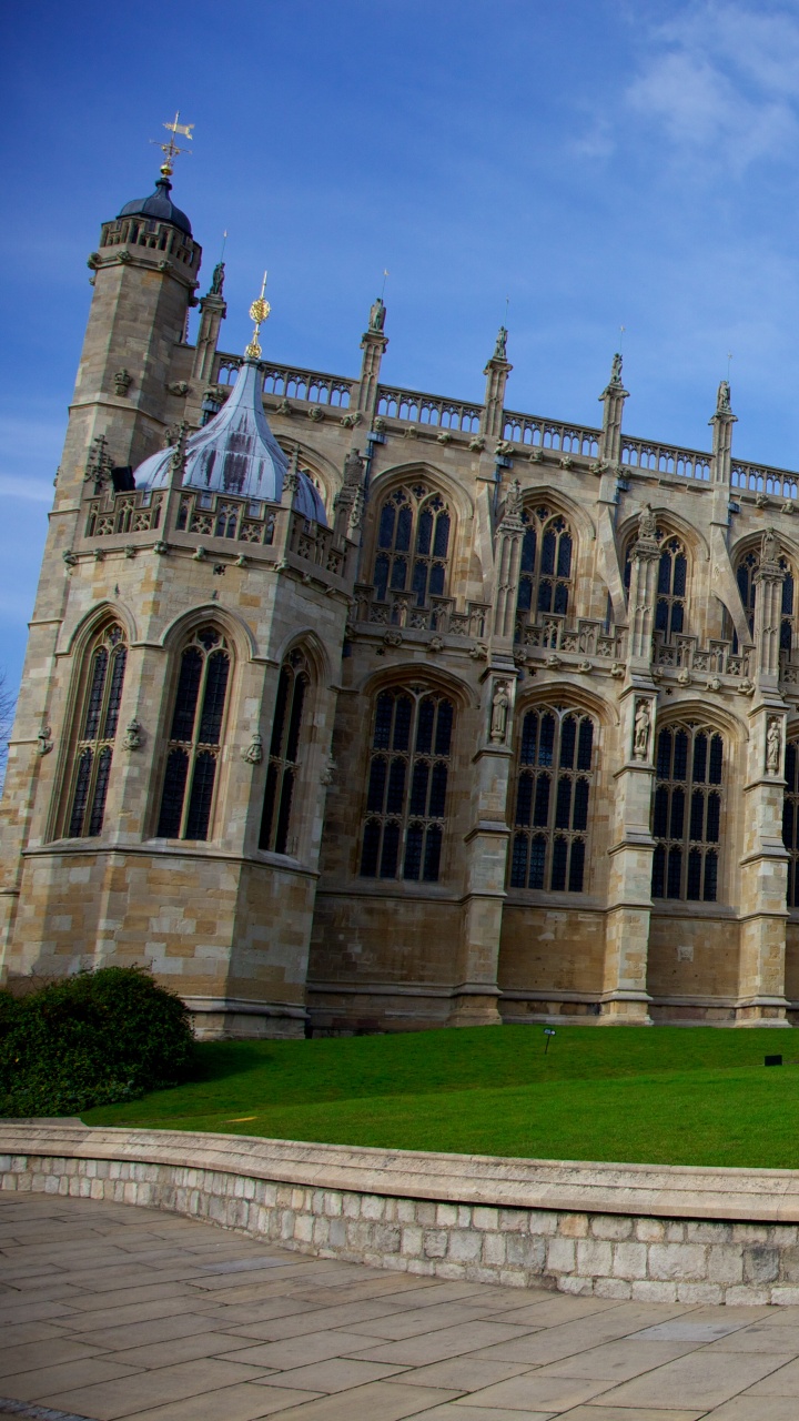 Обои Виндзорский замок, здание, ориентир, средневековая архитектура, имущество в разрешении 720x1280