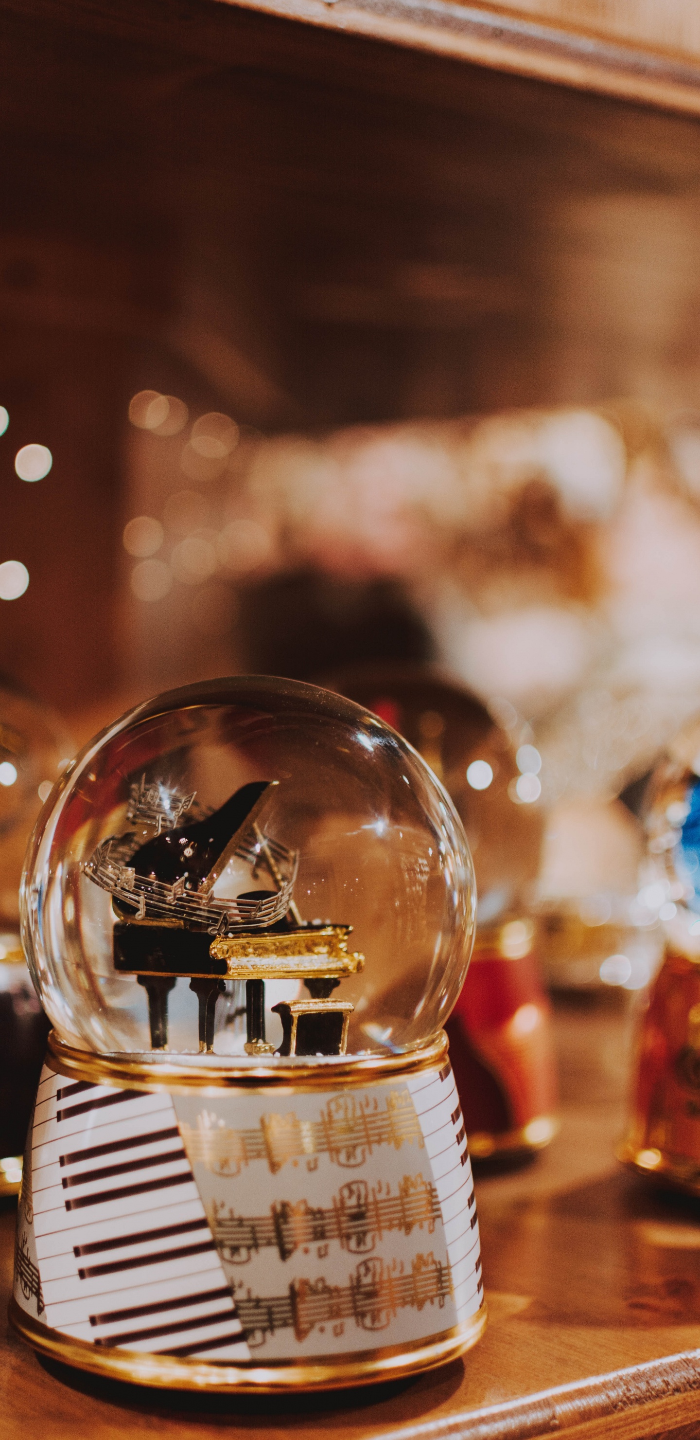 Обои apple, игры, стекло, ликер, мелодия в разрешении 1440x2960