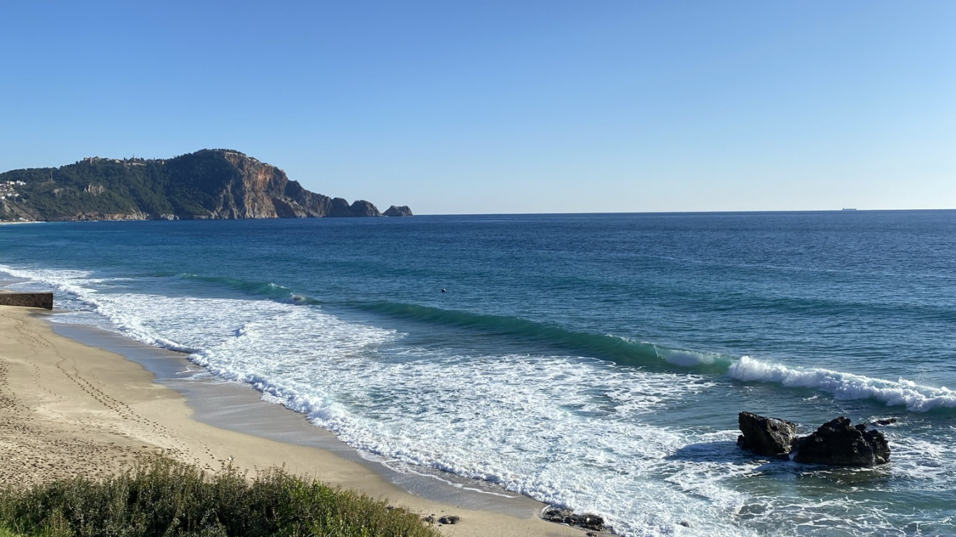 Обои Клеопатра Бич, вода, облако, экорегион, природный ландшафт в разрешении 1366x768