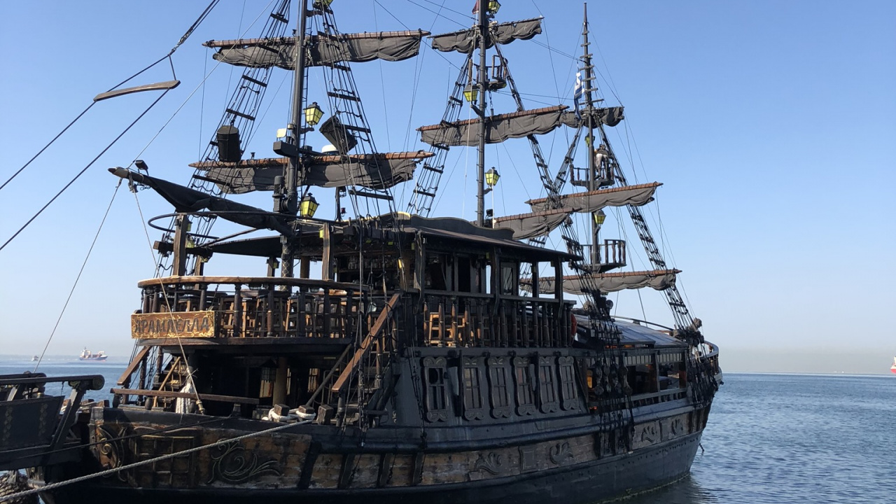 Обои ост индийского корабля, Бриг, судно, вода, лодка в разрешении 1280x720