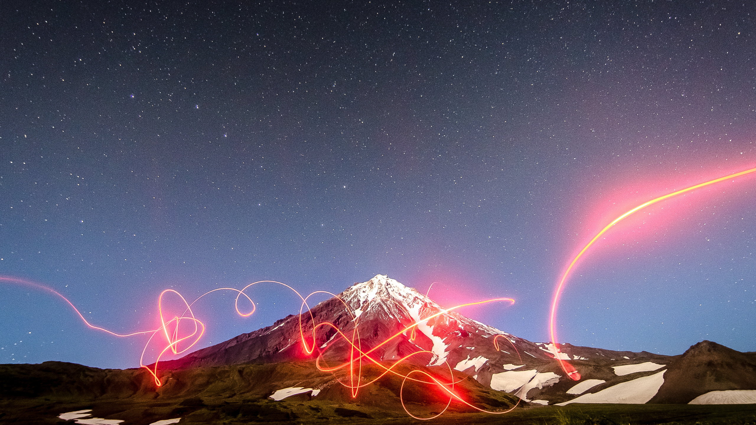 Обои атмосфера, ночь, космос, пейзаж, звезда в разрешении 2560x1440