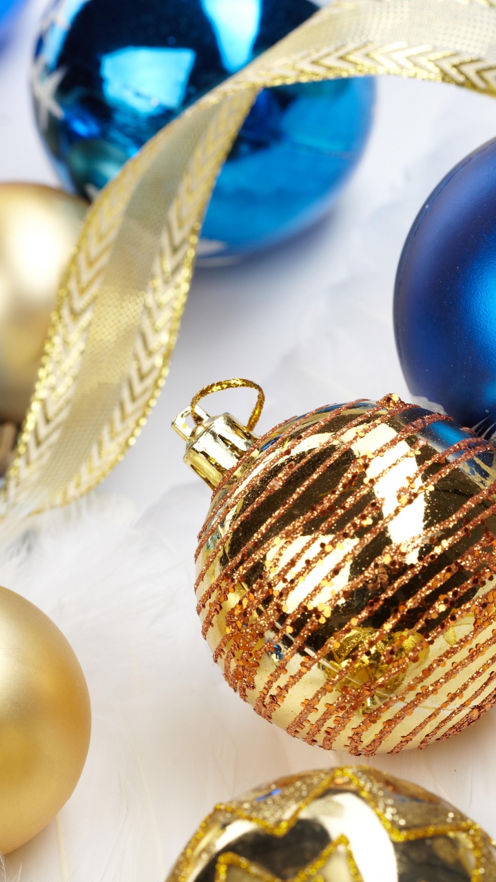 Обои Рождественский день, рождественский орнамент, елка, Рождественские украшения, декор в разрешении 720x1280