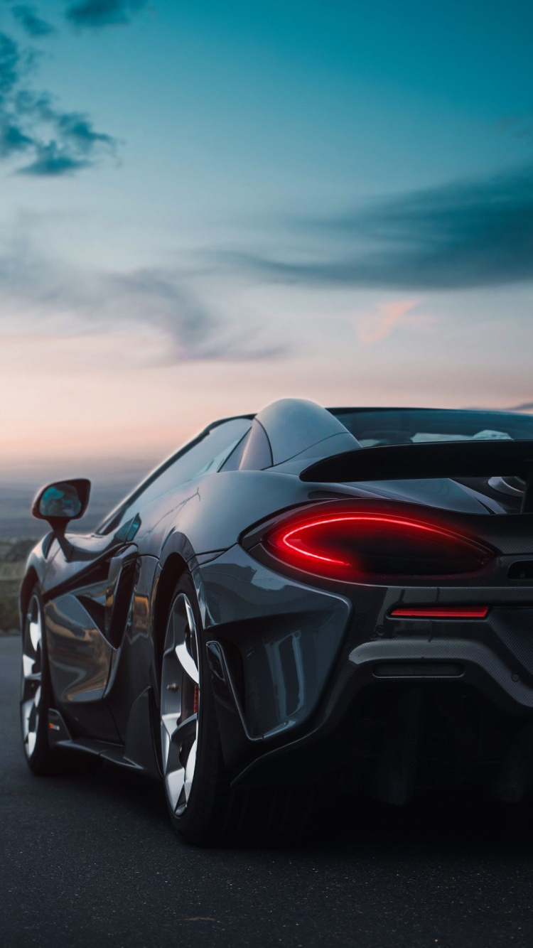 Обои Гранд туреры, шина, облако, колесо, легковые автомобили в разрешении 750x1334