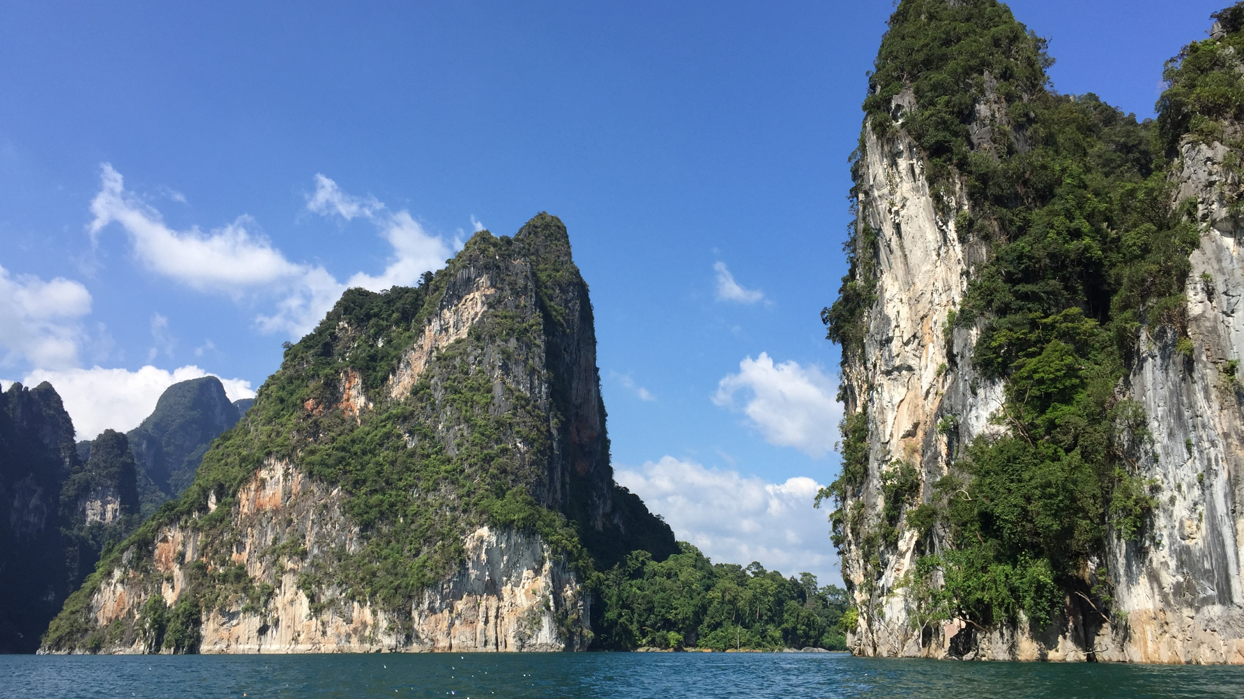 Обои природный заповедник, рок, природный ландшафт, обнажение, коренная порода в разрешении 2560x1440