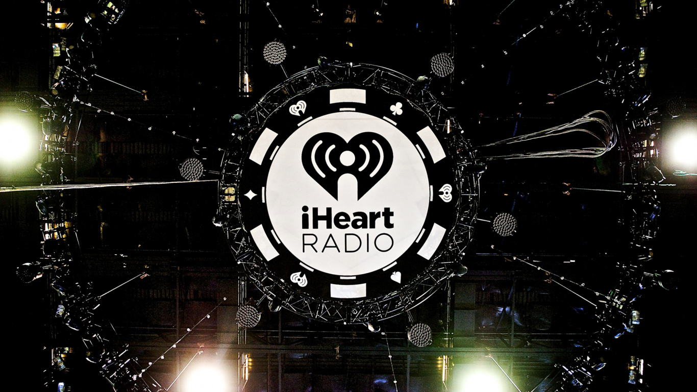 Обои музыкального фестиваля iHeartRadio, графический дизайн, дизайн, графика, иллюстрация в разрешении 1366x768