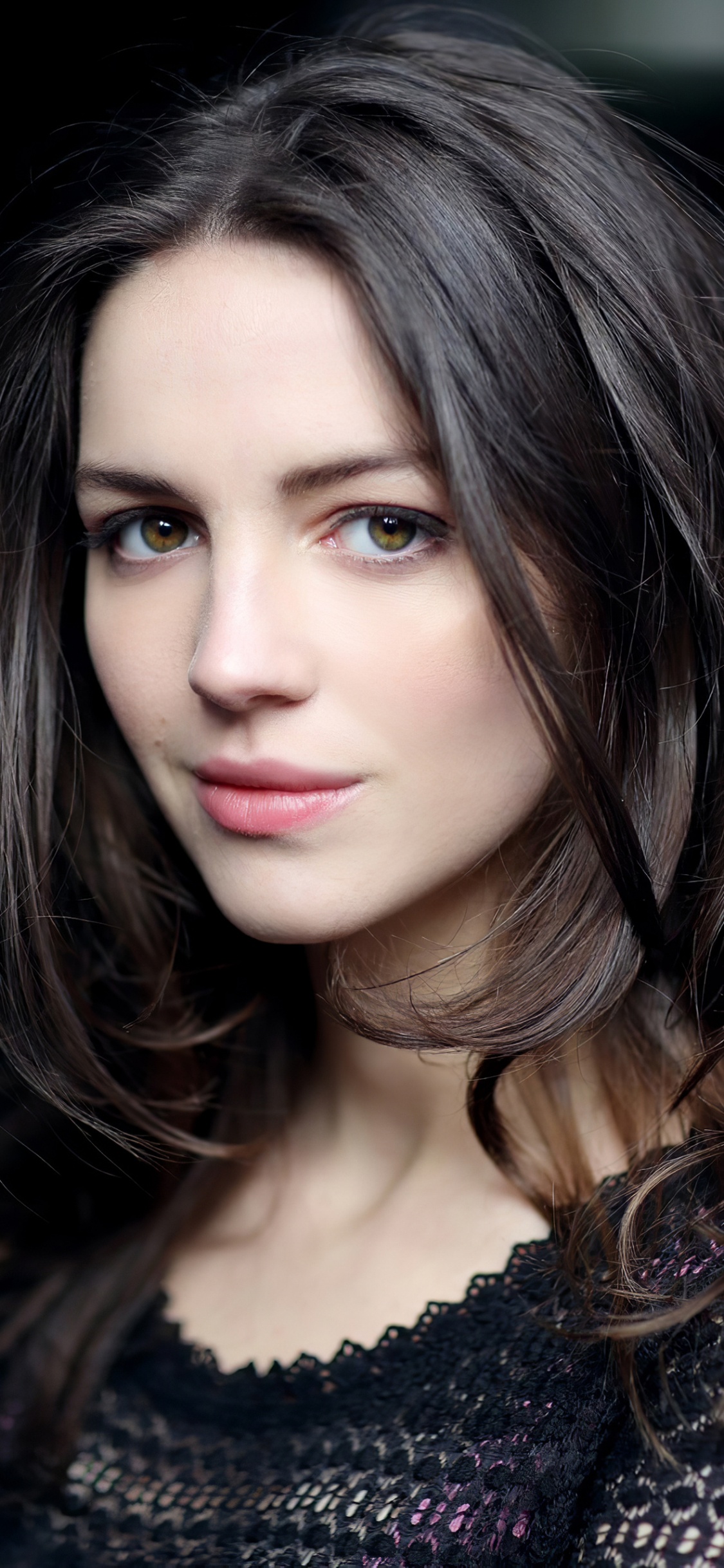 Обои Элла Хант, актер, волосы, лицо, красота в разрешении 1125x2436