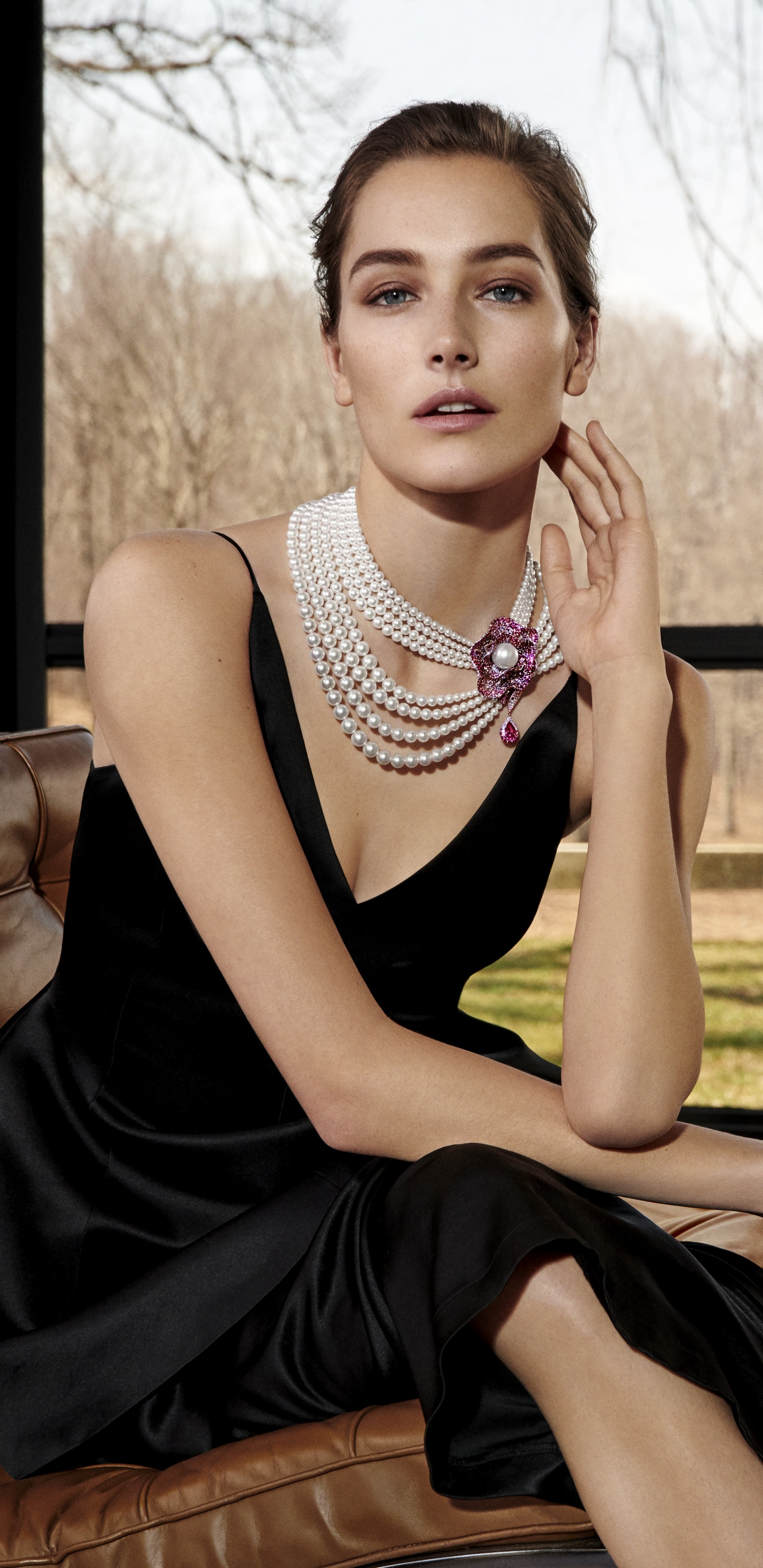 Обои ожерелье, ювелирные изделия, жемчужина, серьга, драгоценный камень в разрешении 1440x2960