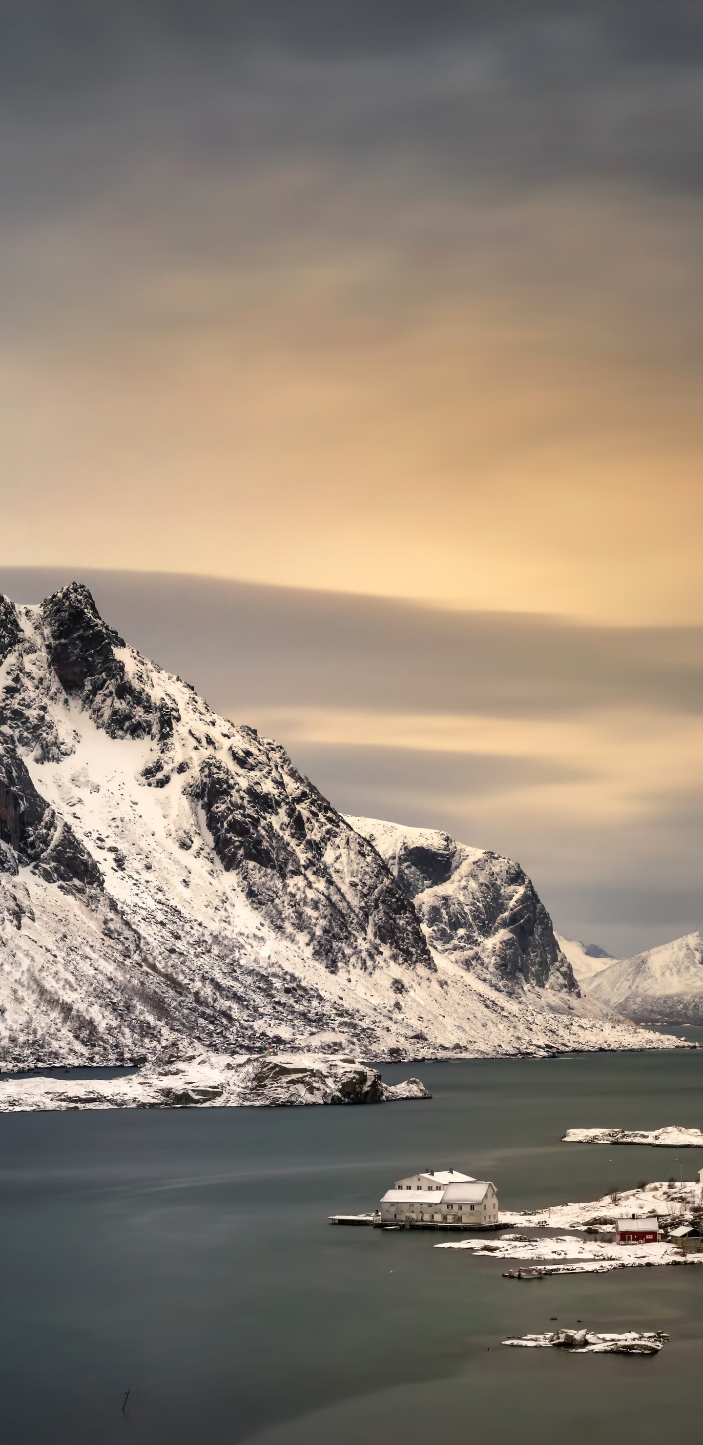 Обои Лофотен, гора, снег, природа, горный рельеф в разрешении 1440x2960