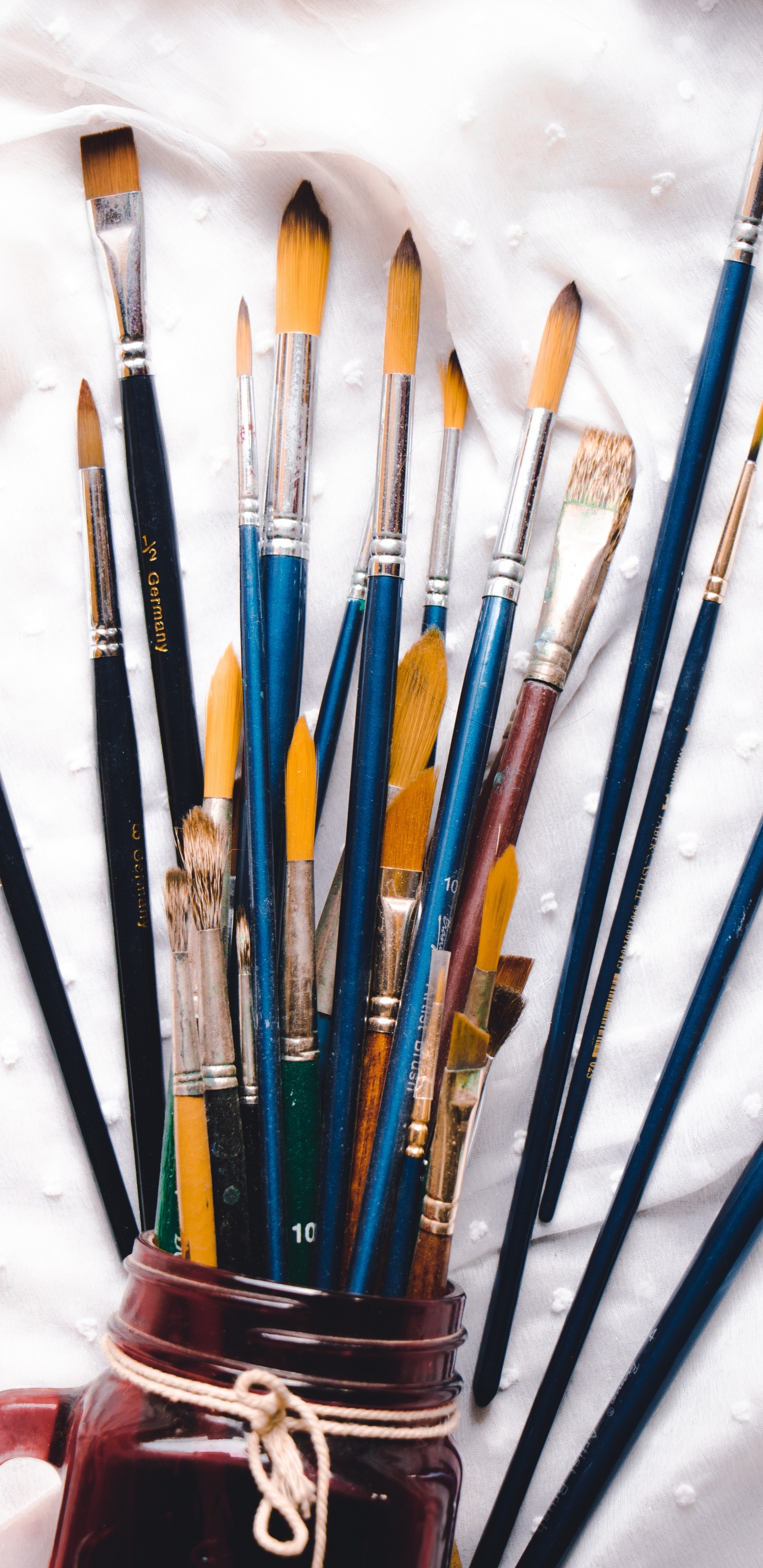 Обои акварельная живопись, кисть, арт, рисование, артист в разрешении 1440x2960