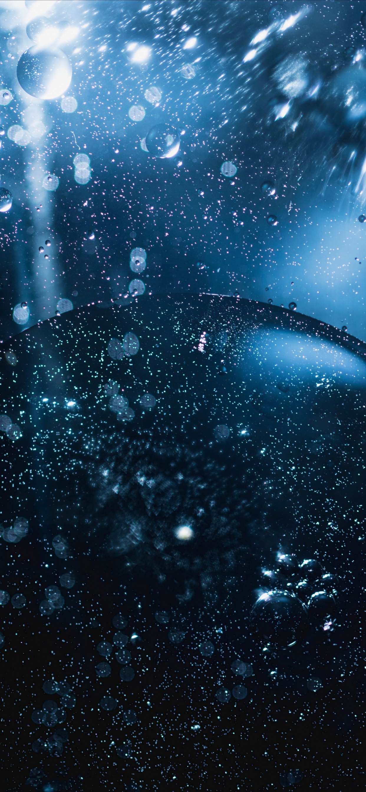 Обои пузырь, синий, вода, дождь, атмосфера в разрешении 1242x2688