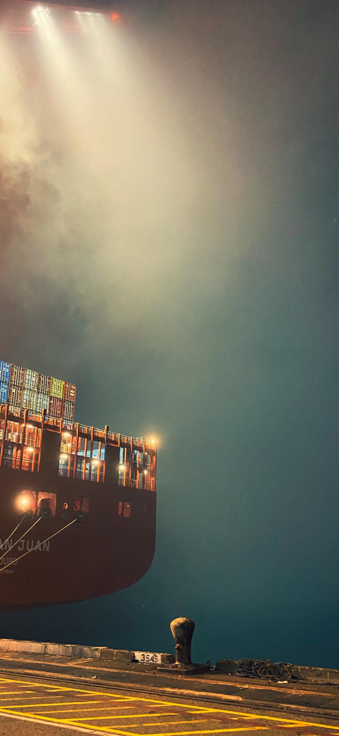 Обои судно, корабельная архитектура, перевозка воды, лодка, контейнеровоз в разрешении 1125x2436