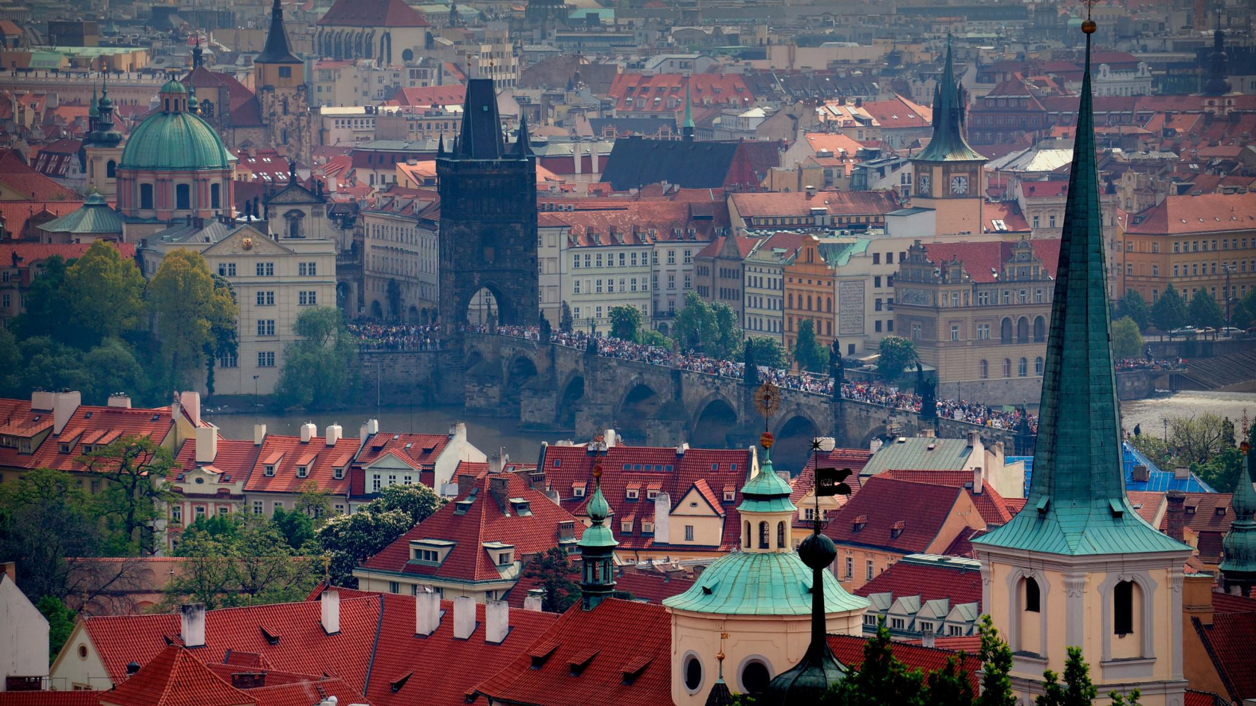 Обои Карлов мост, город, городской район, городок, ориентир в разрешении 2560x1440