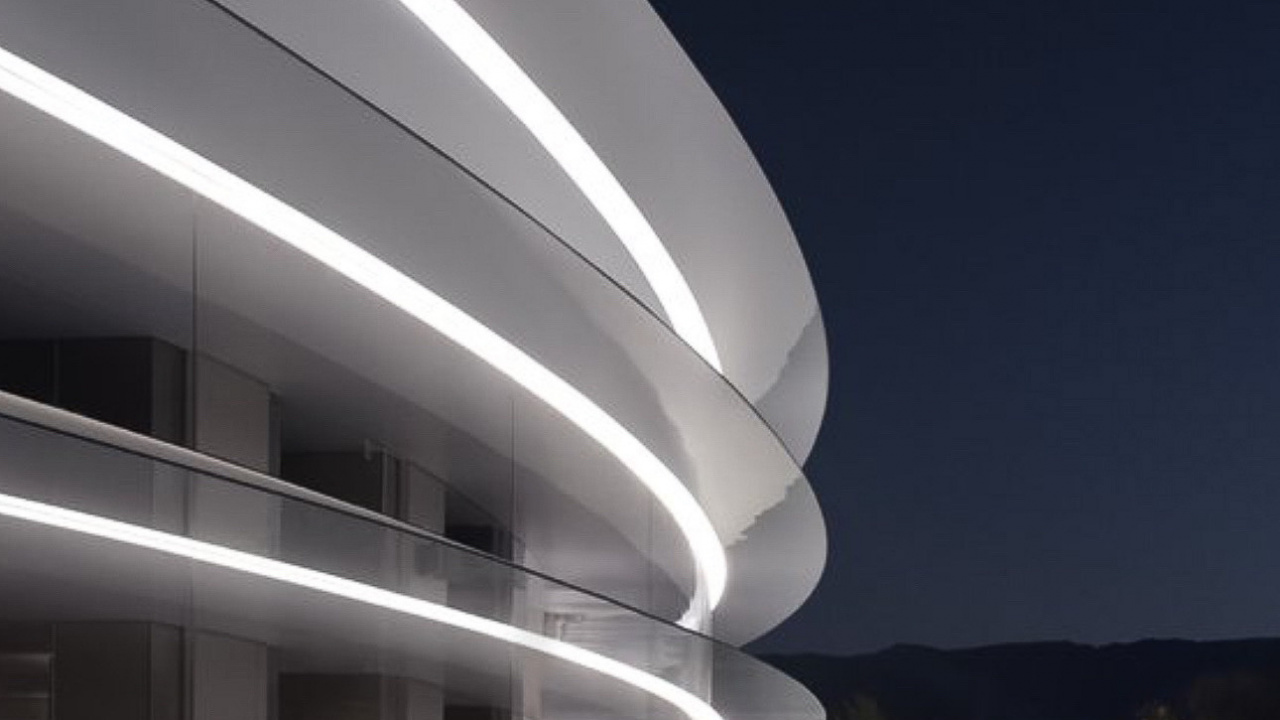 Обои ночь в яблочном парке, Яблочный Парк, Эпл, растение, здание в разрешении 1280x720