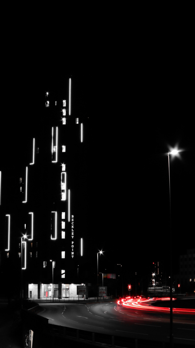 Обои черный, темнота, белые, ночь, уличный фонарь в разрешении 750x1334