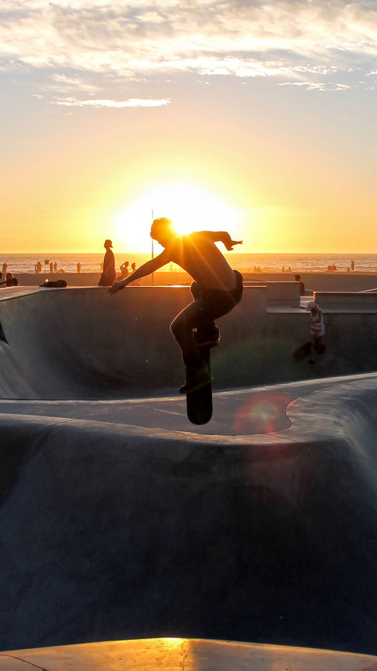 Обои скейтборд обои, скейтбординг, скейтборд, Лонгборд, молотильщик в разрешении 750x1334