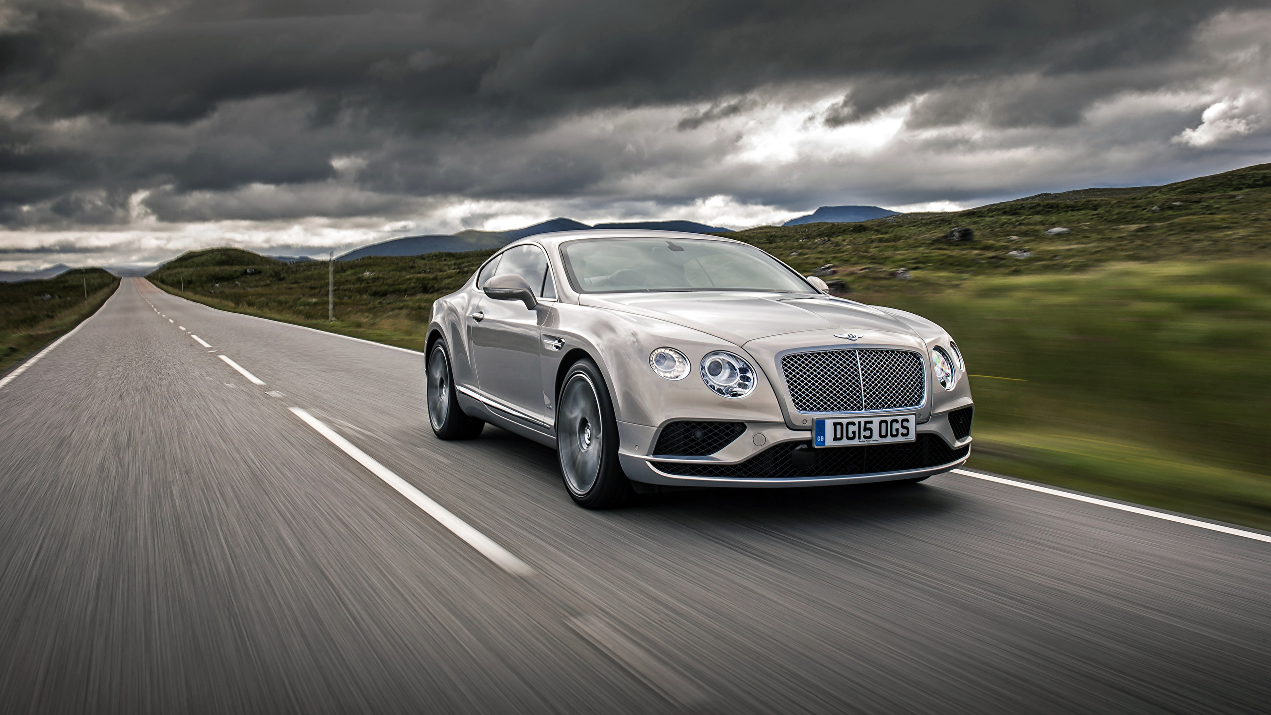 Обои bentley continental gt, Бентли Моторс Лимитед, Бентли, авто, 2016 Bentley континентальный GT W12 с двумя турбонагнетателями в разрешении 2560x1440