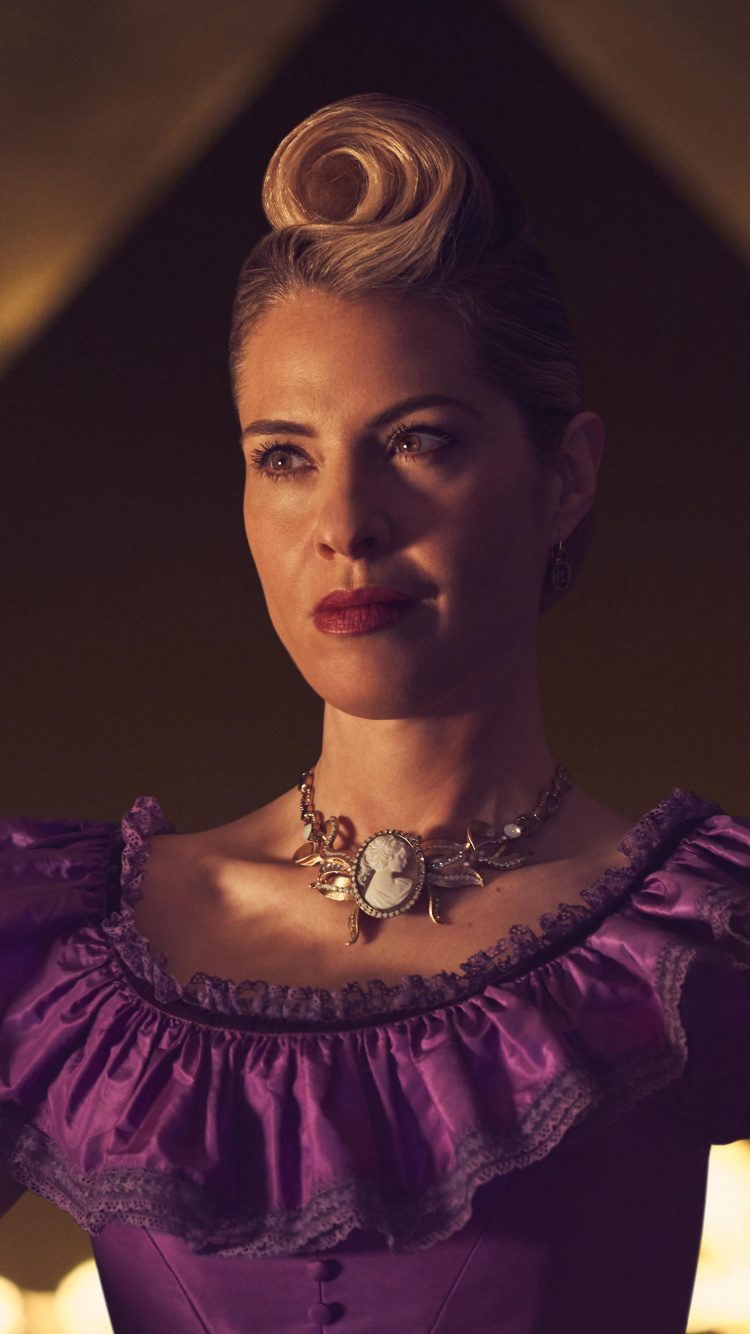 Обои Лесли Гроссман, Американская История Ужасов, пурпур, красота, фэшн в разрешении 750x1334