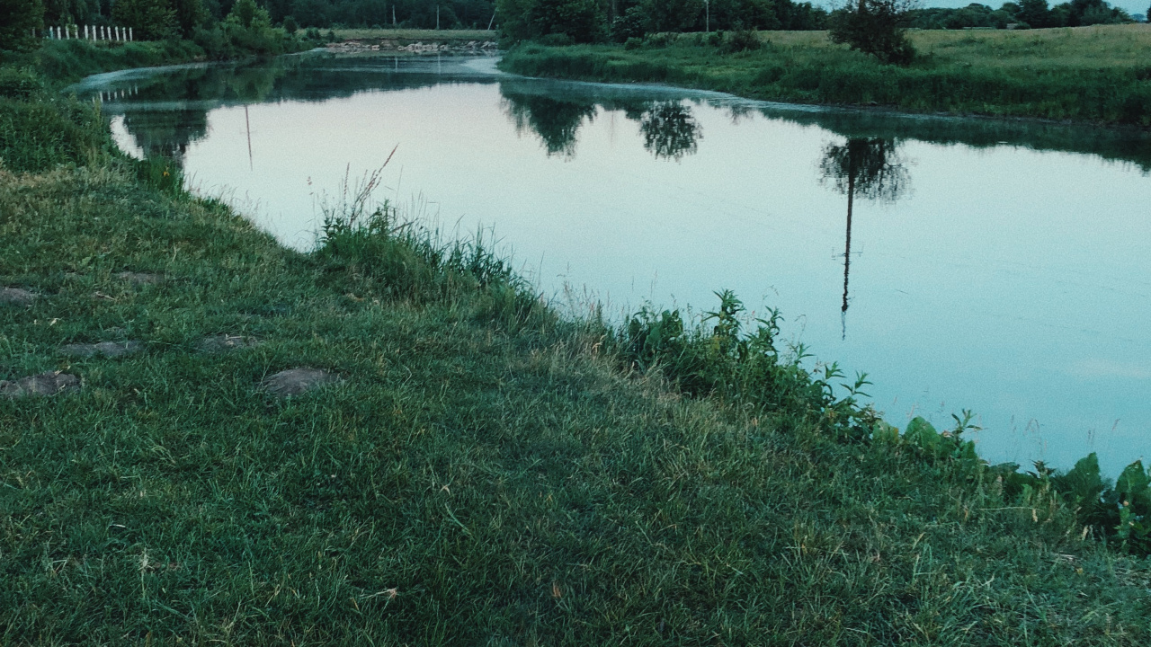 Обои отражение, гидроресурсы, вода, природа, природный ландшафт в разрешении 1280x720