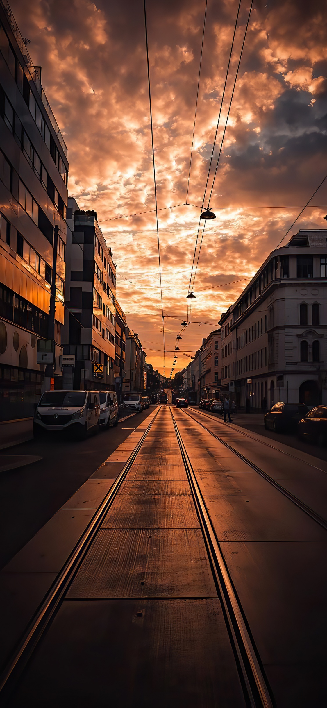 Обои облако, здание, окно, дорожное покрытие, инфраструктура в разрешении 1125x2436