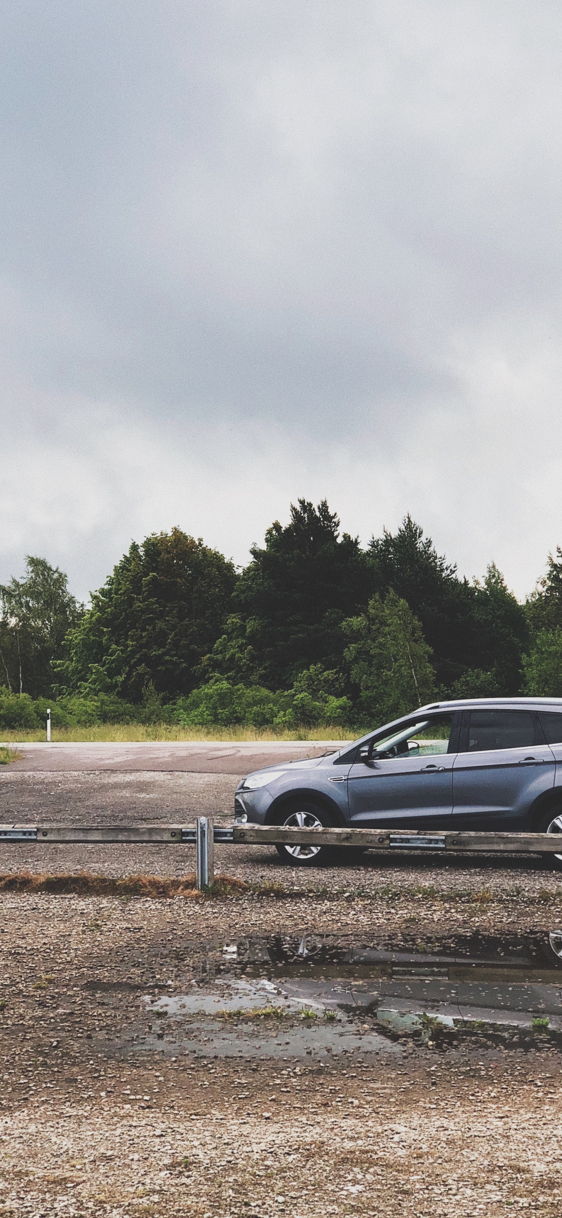 Обои дорога, Король, компактный автомобиль, автомобиль среднего размера, малолитражный автомобиль в разрешении 1125x2436