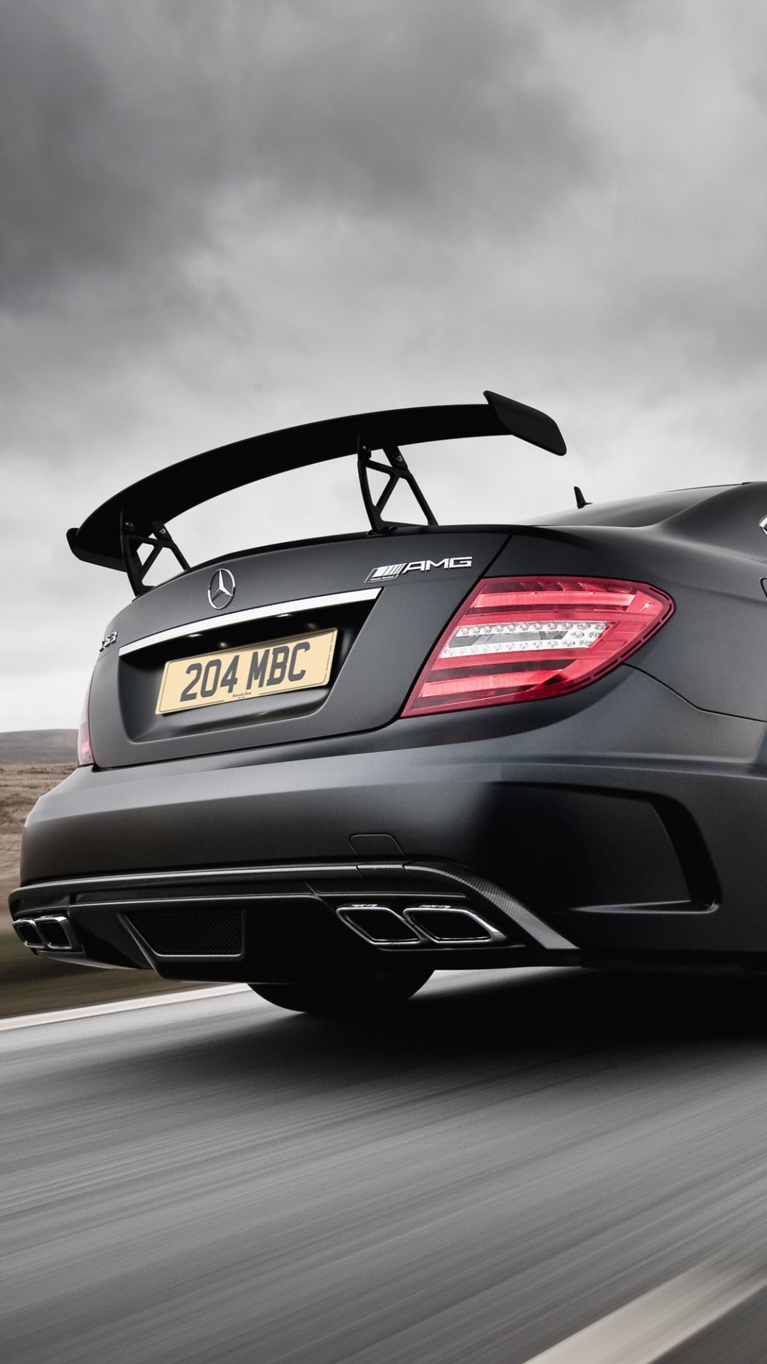 Обои Мерседес-Бенц с63 АМГ черной серии, авто, суперкар, mercedes benz sls amg, мощные машины в разрешении 1080x1920