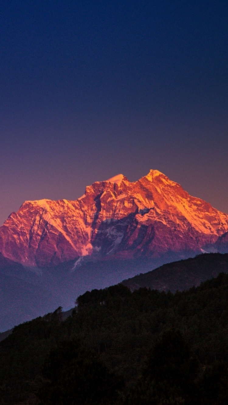 Обои гора, горный хребет, горный рельеф, природа, Альпы в разрешении 750x1334